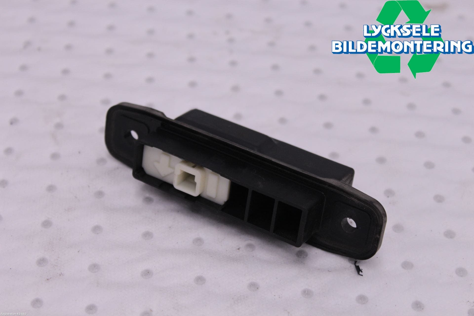 Toyota VERSO-S 11-16 Bakluckehandtag