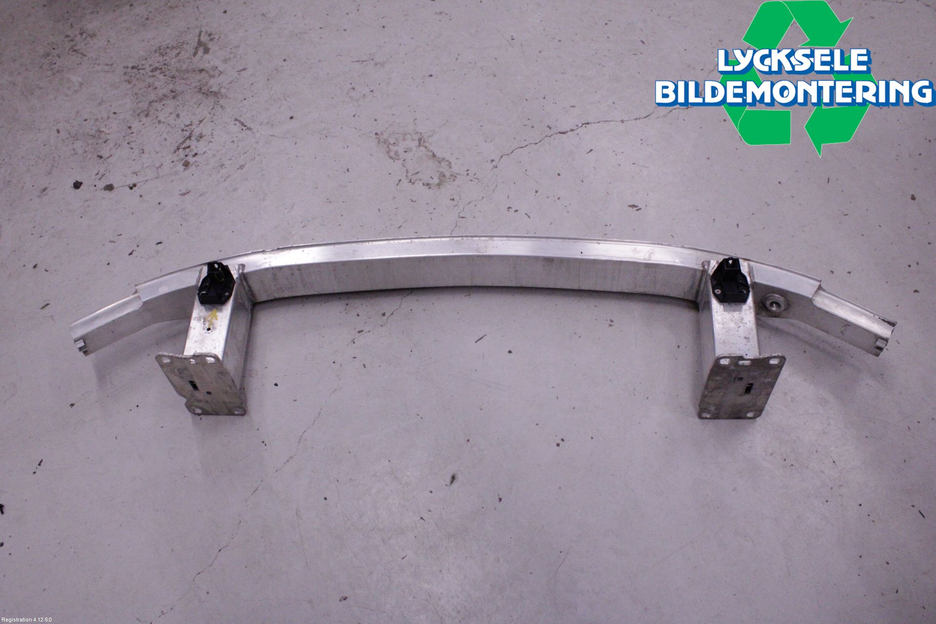 Audi A6 F2/C8 19- Stötfångarbalk Fram