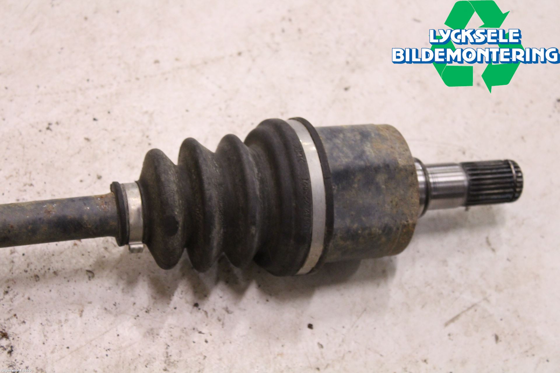 Hyundai SANTA FE  06-12 Drivaxel Bak Vänster