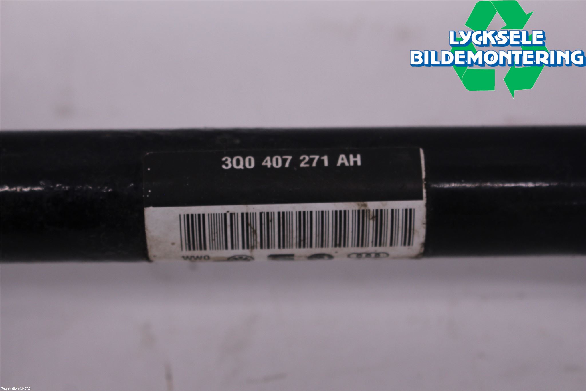 Volkswagen VW PASSAT 20-24 Drivaxel Fram Vänster