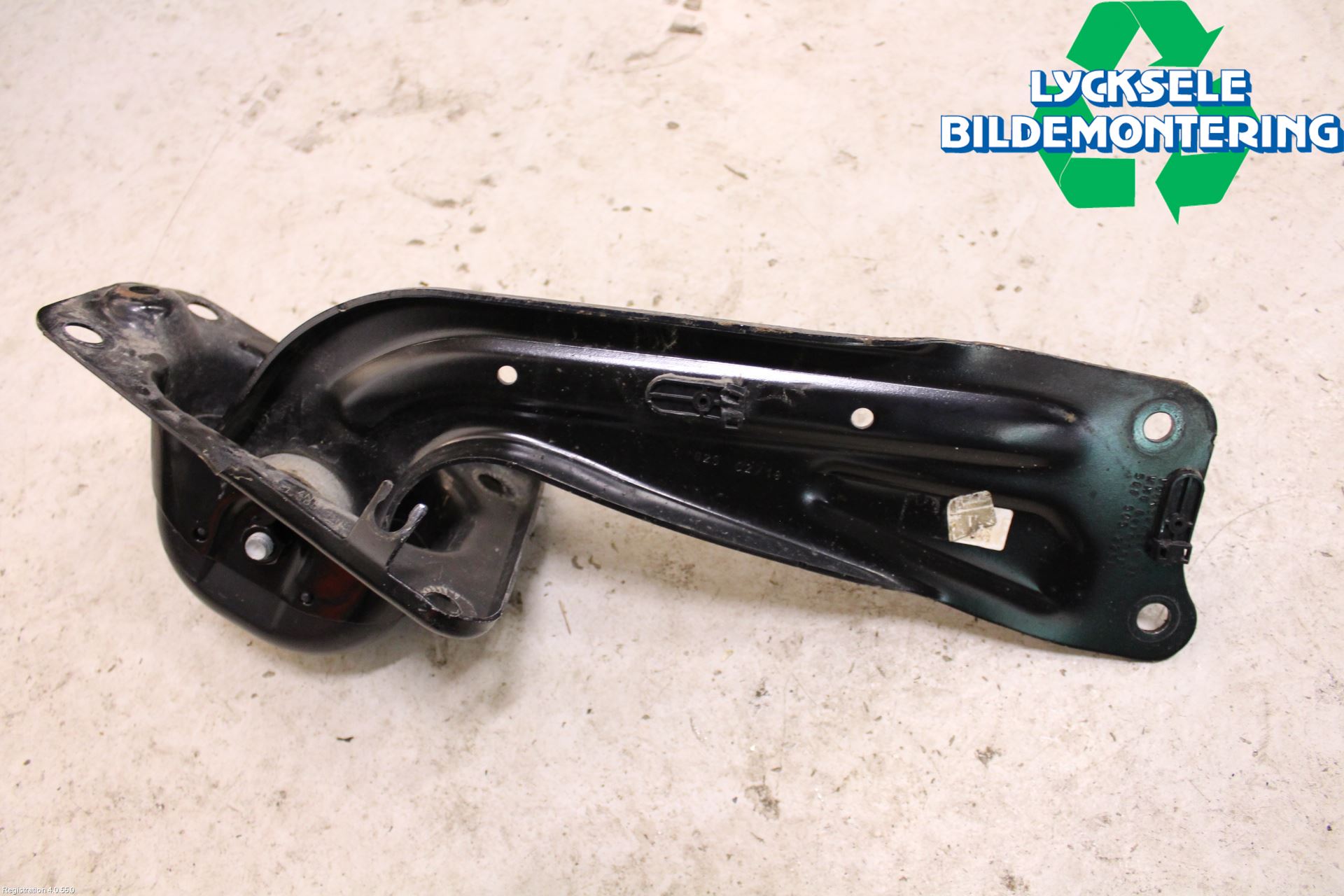 Skoda KODIAQ 17-24 Bärarm Bak Vänster