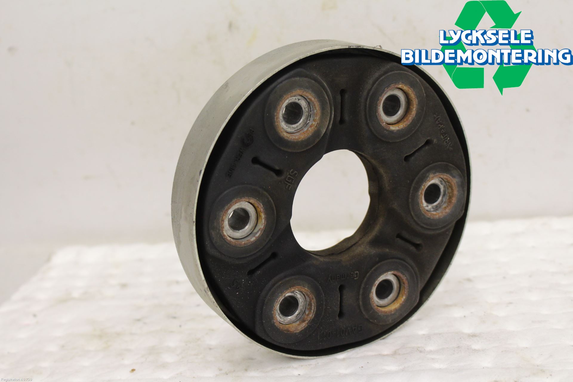 Volkswagen VW PASSAT 15-19 Mellanaxel Gummiknut