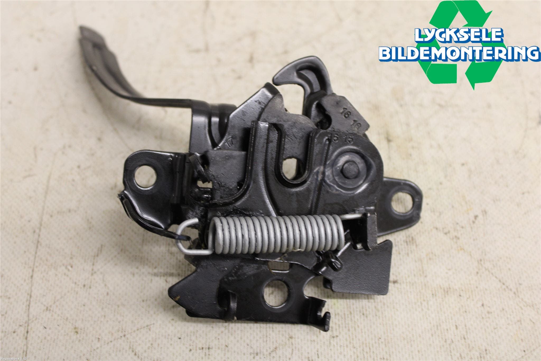 Toyota VERSO 09-18 Huvlås