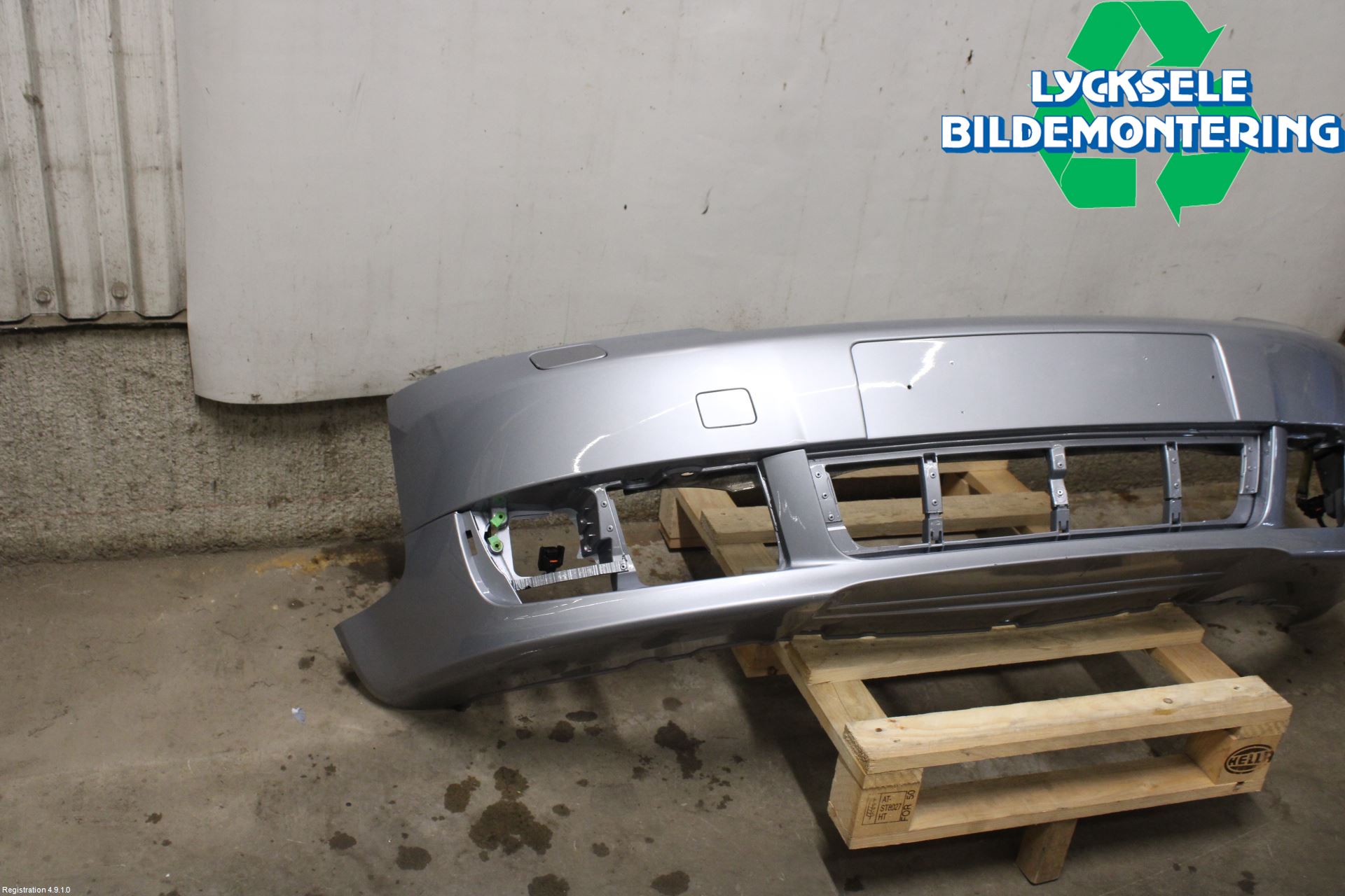 Audi A4/S4 01-05 Stötfångarbeklädnad Fram