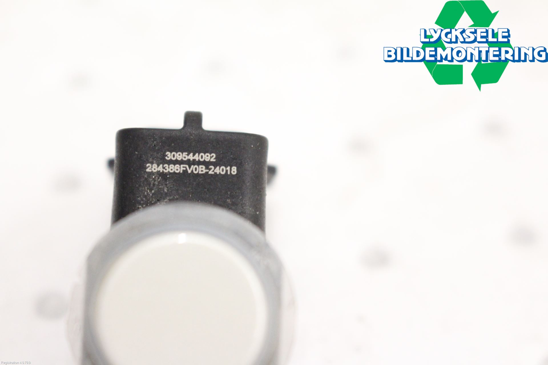 Nissan X-TRAIL 14-21 Parkeringshjälp Backsensor