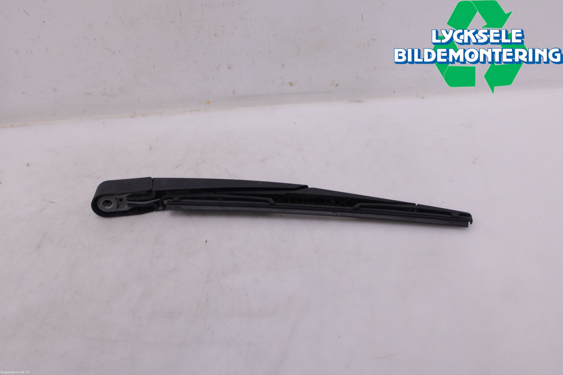 Ford FOCUS 15-18 Torkararm-Bakruta