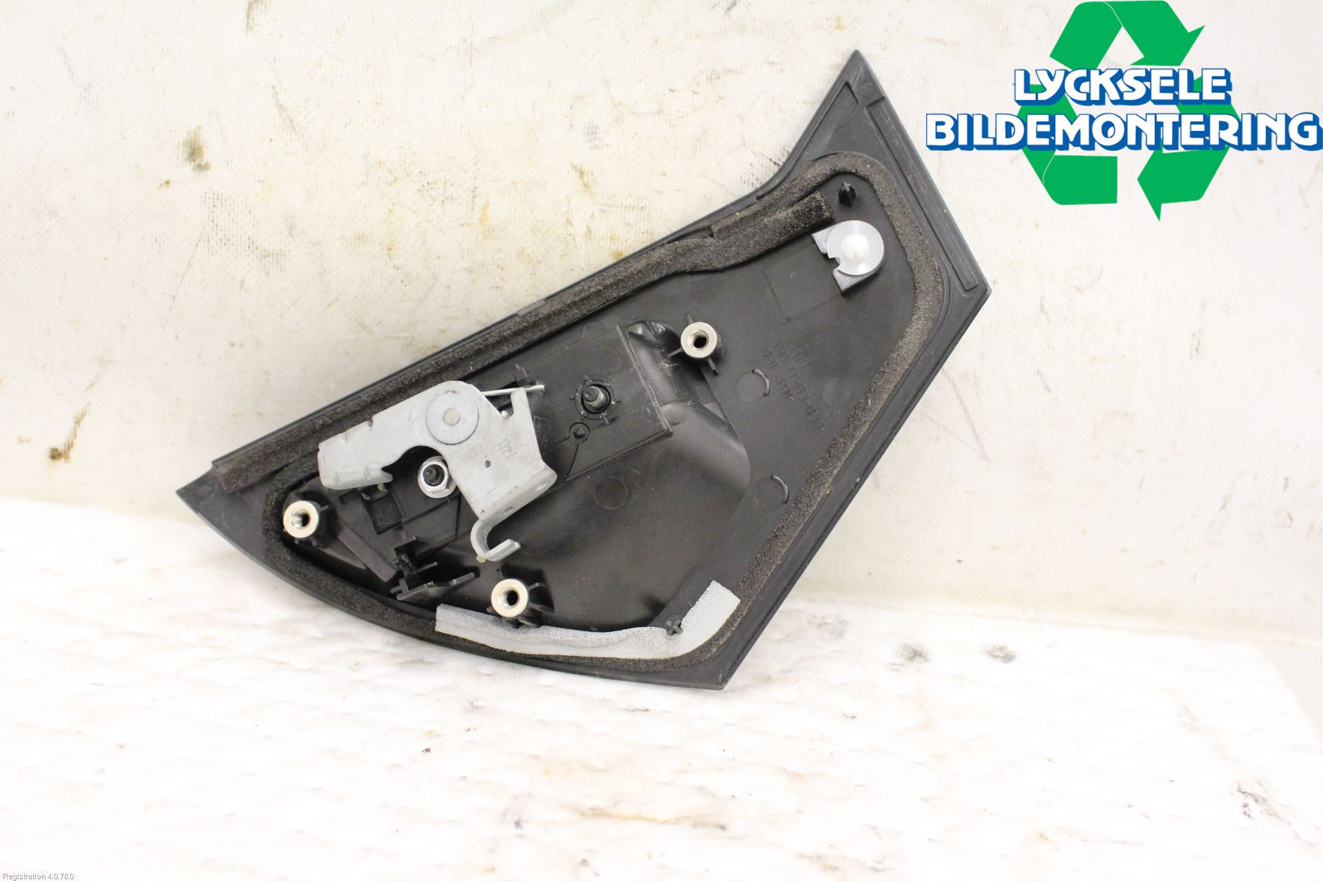 Nissan JUKE 10-14 Dörrhandtag Yttre Hö