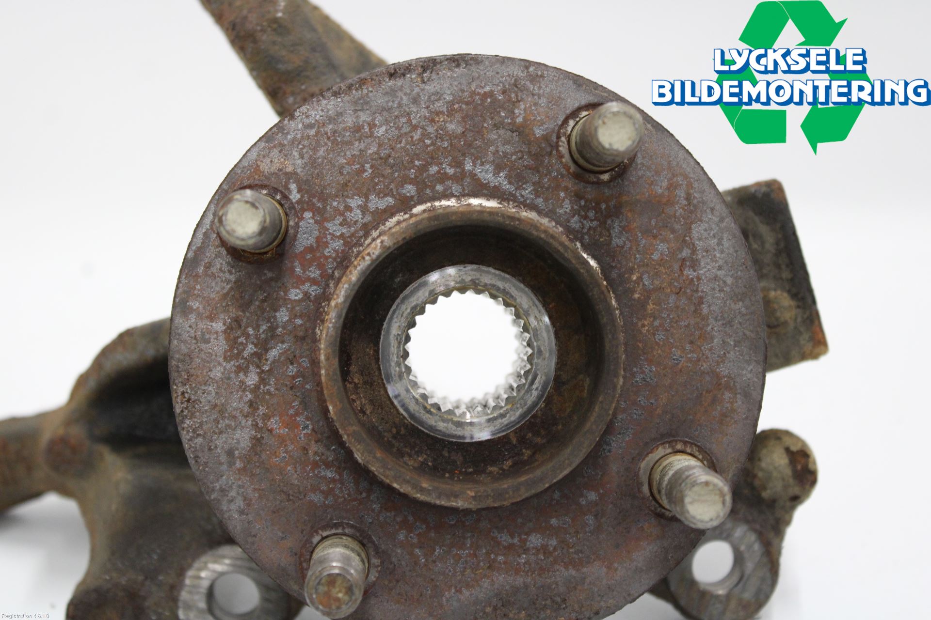 Ford FIESTA 13-17 Styrspindel Lagerhus Vä