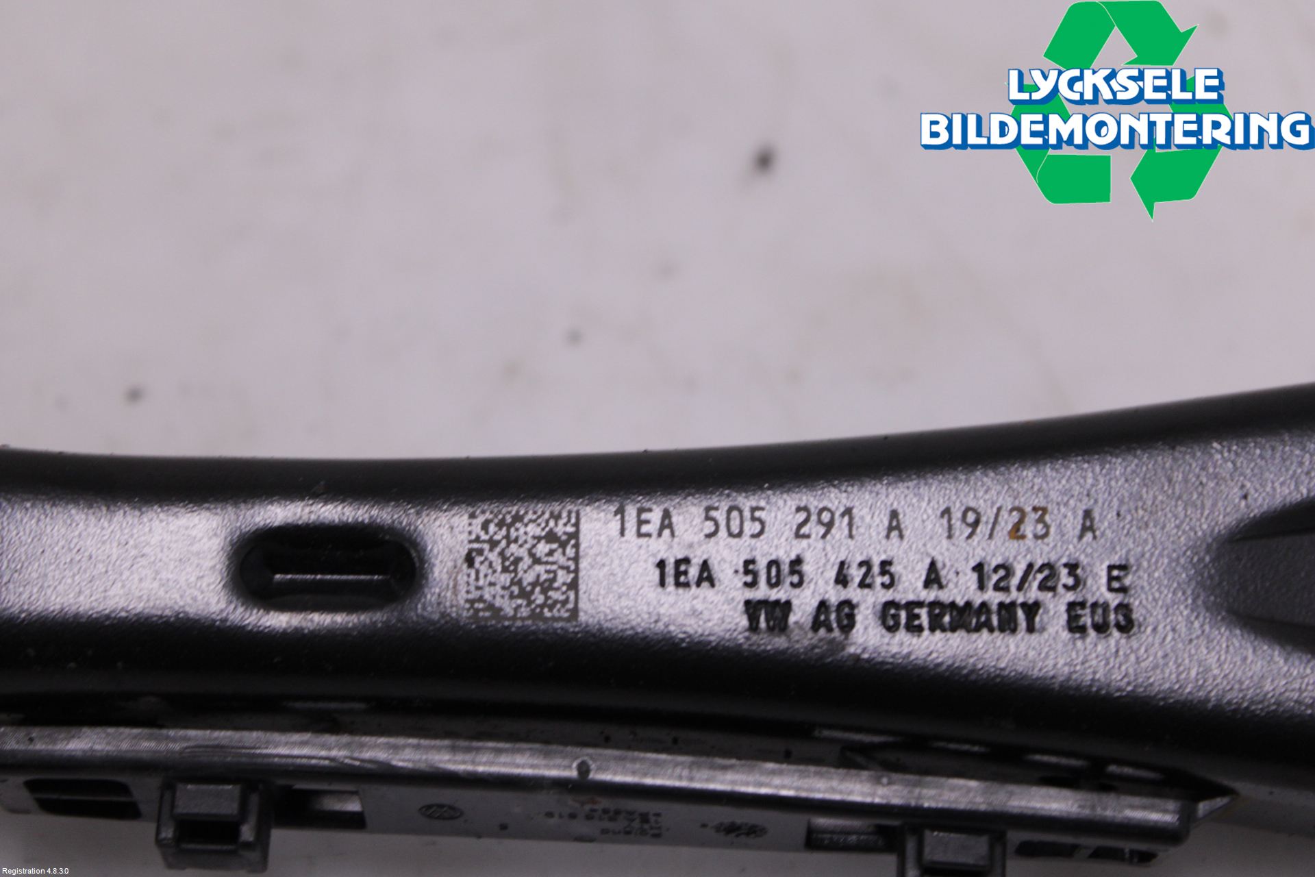 Volkswagen VW ID.4 21- Bärarm Bak Vä-Hö