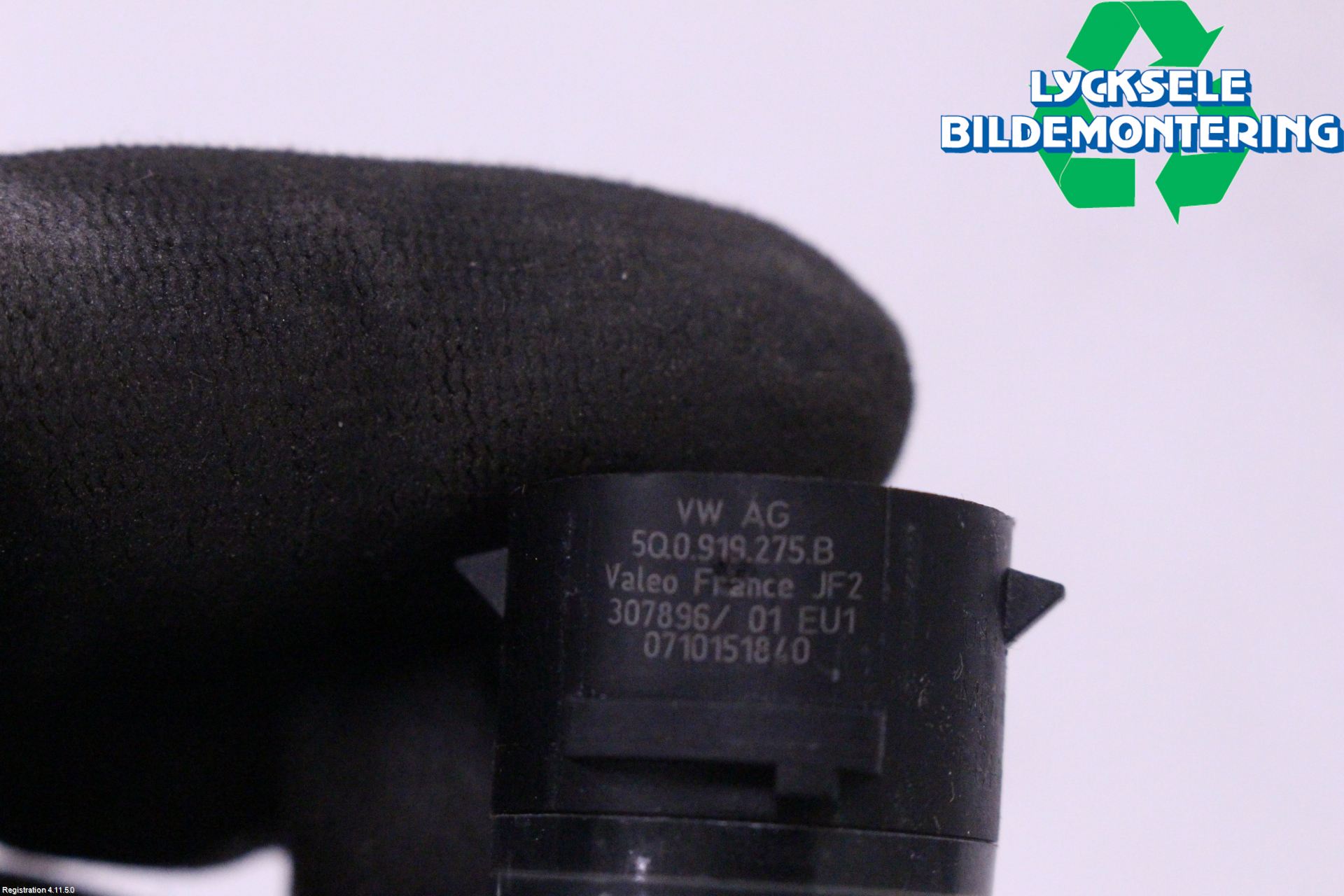 Volkswagen VW PASSAT 15-19 Parkeringshjälp Frontsensor