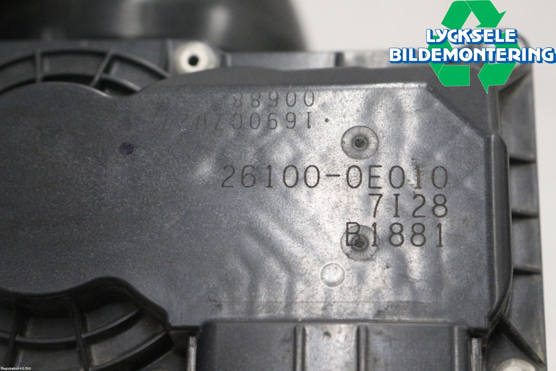 Toyota HILUX 16- Injspjällhus