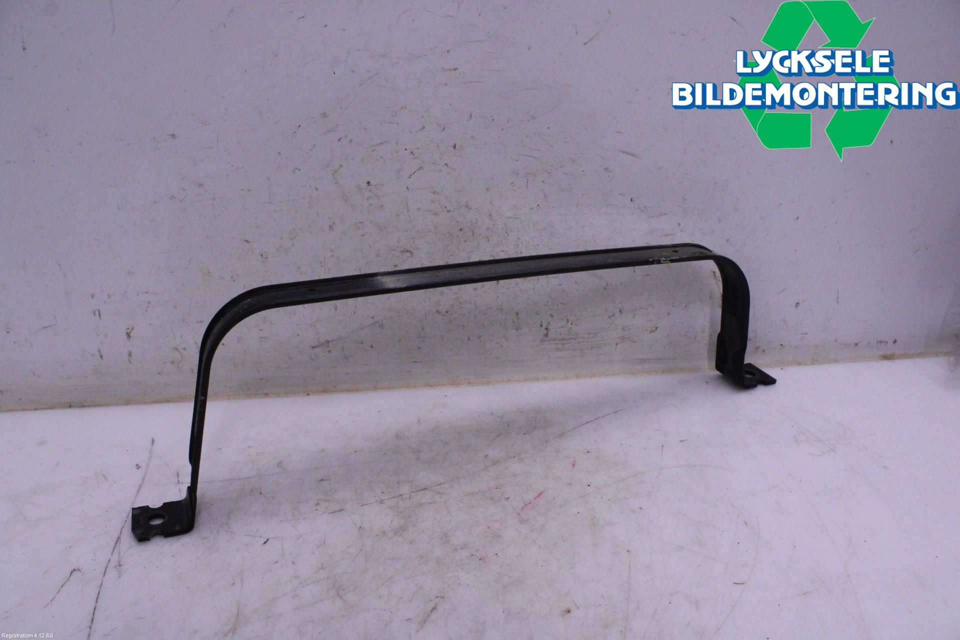 Volkswagen VW CRAFTER II / E-CRAFTER 17- Bränsletanksband