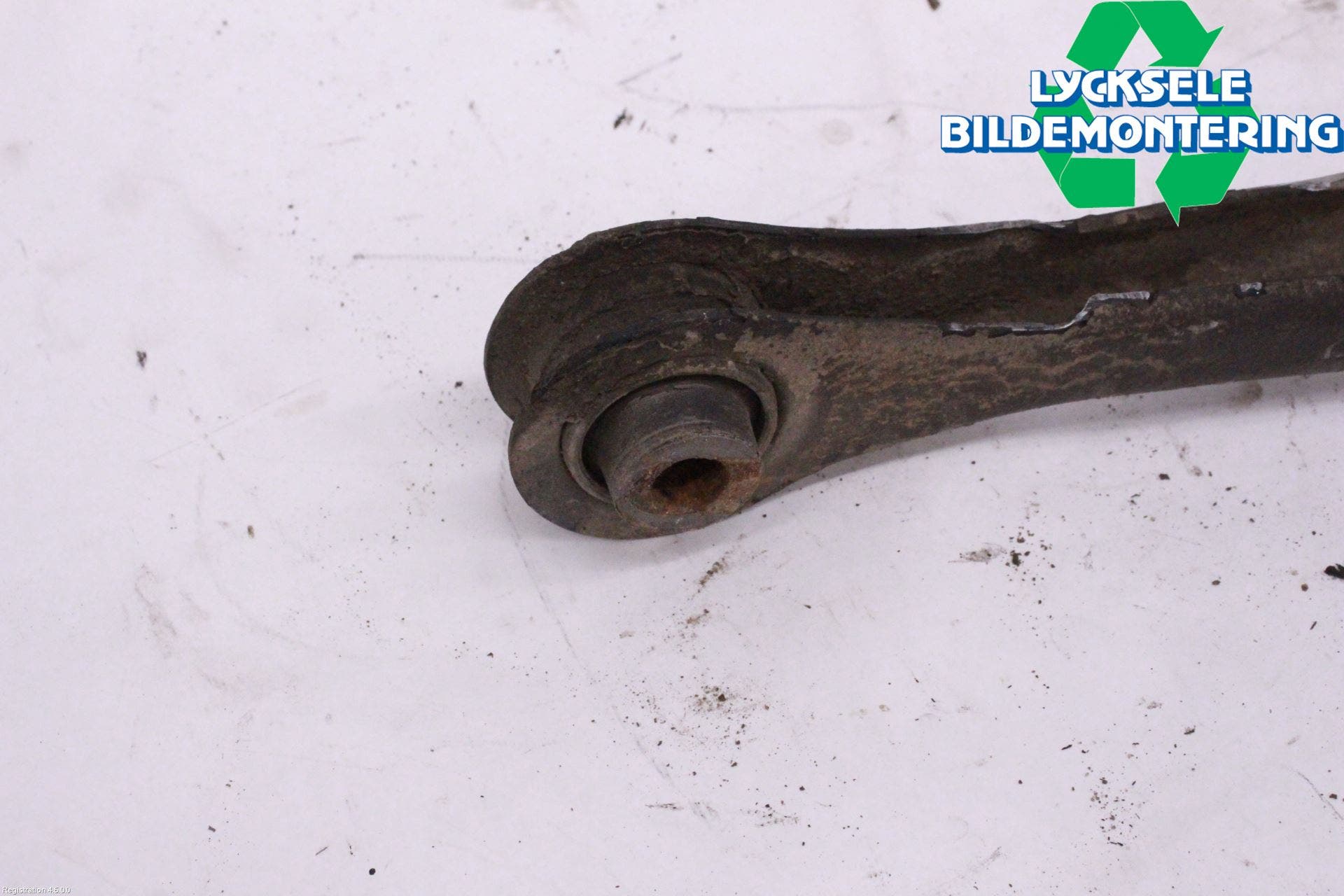 Ford EXPLORER 93-23 Bärarm Bak Höger