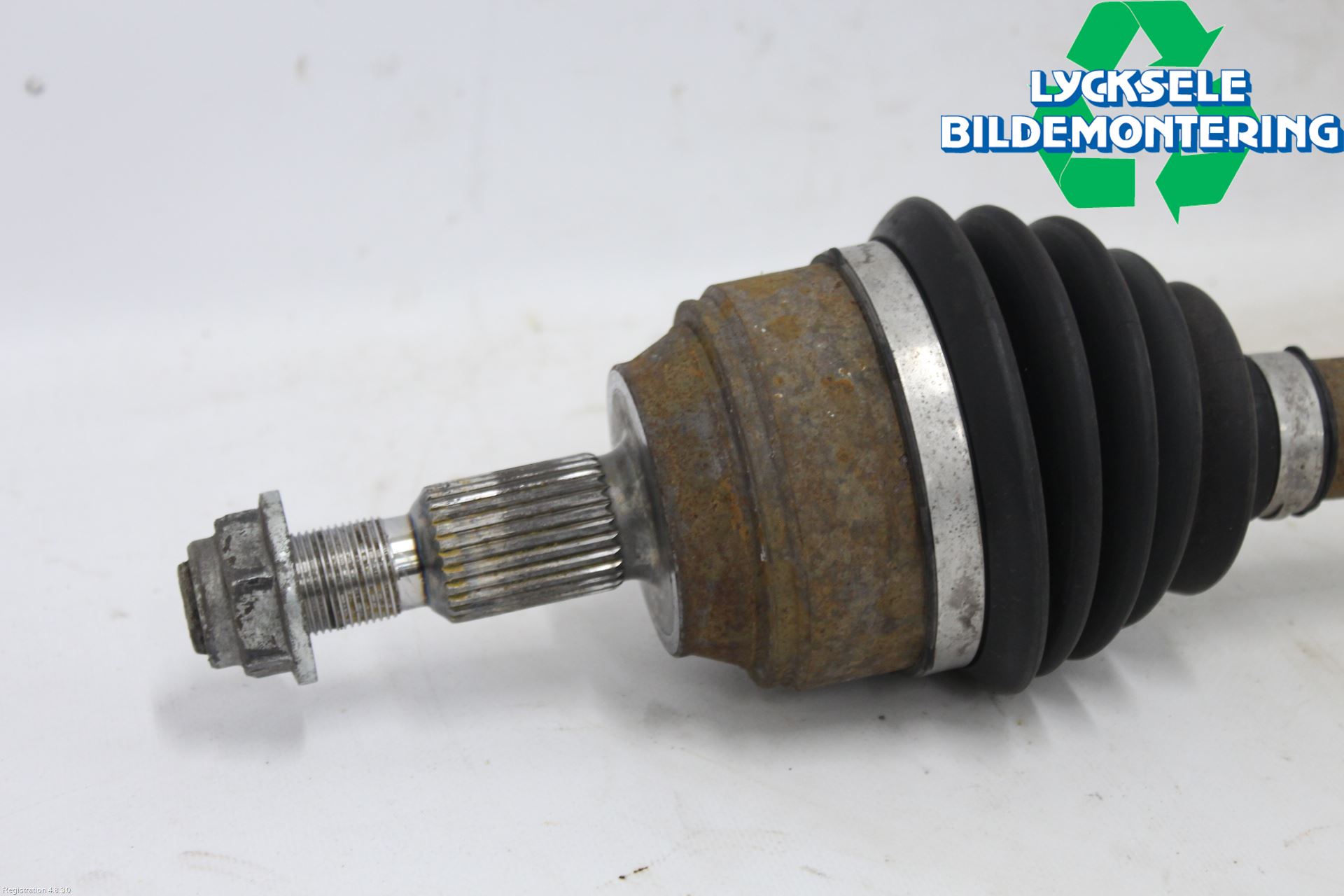 Ford TRANSIT/TOURNEO CONNECT 13-22 Drivaxel Fram Höger