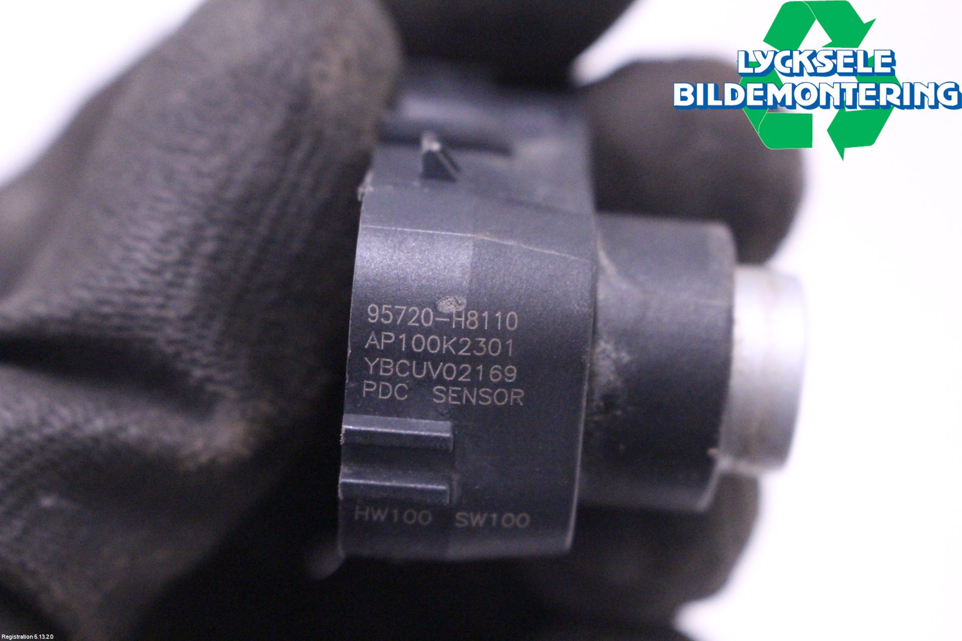 Kia STONIC 18->> Parkeringshjälp Backsensor