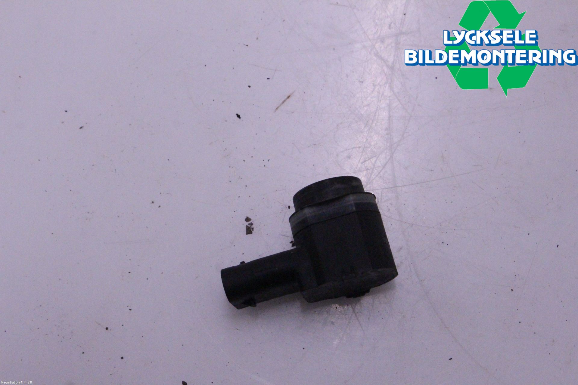 Audi A6 ALLROAD 12-18 Parkeringshjälp Frontsensor