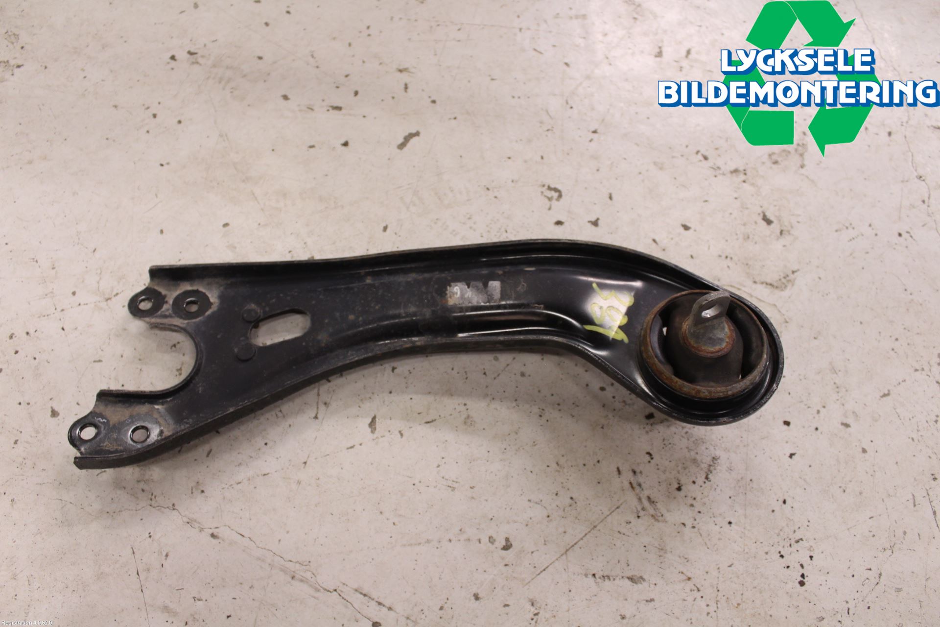 Hyundai i40 16-18 Bärarm Bak Vänster