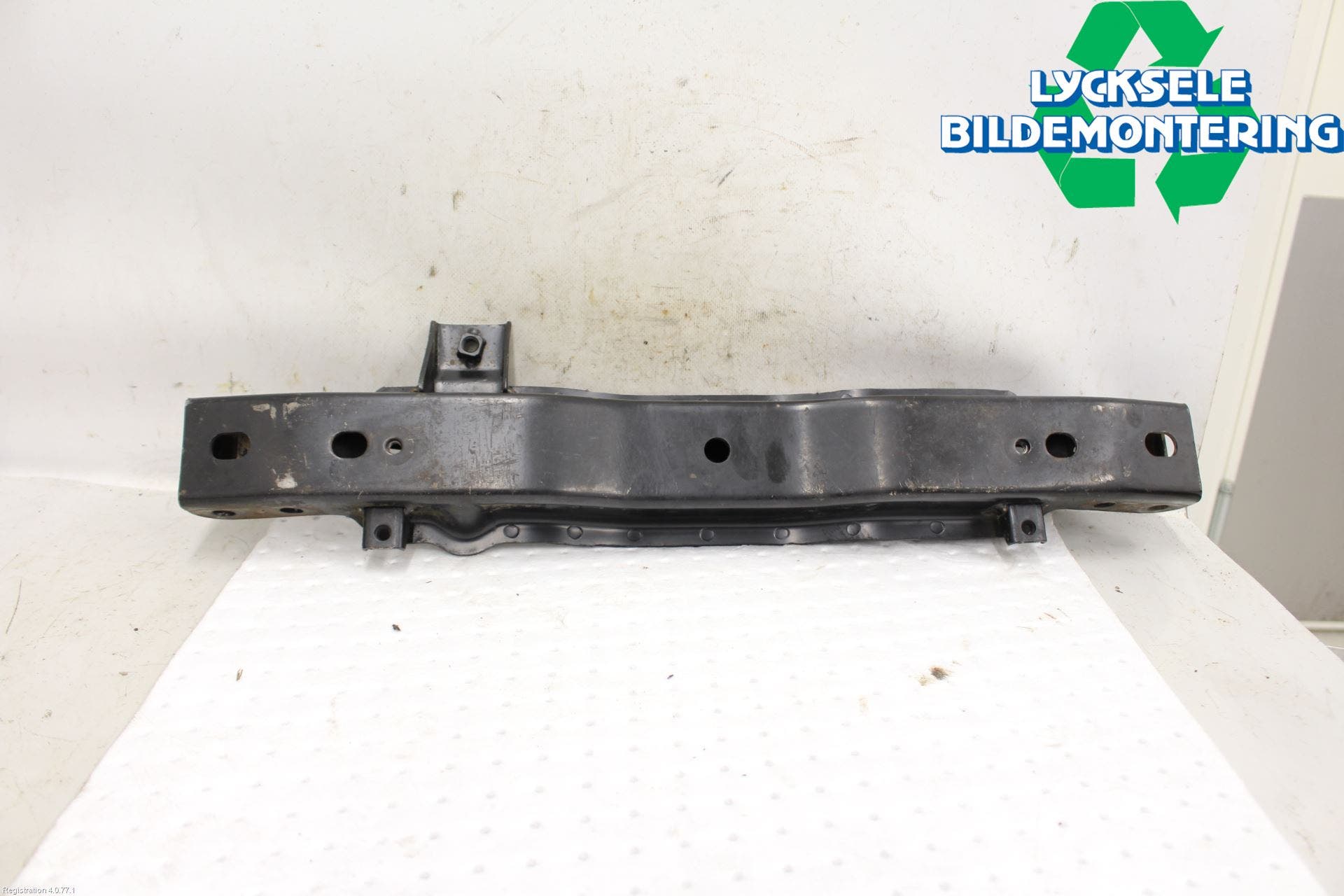 Mitsubishi L200 16-23 Bakram-Fästbalk