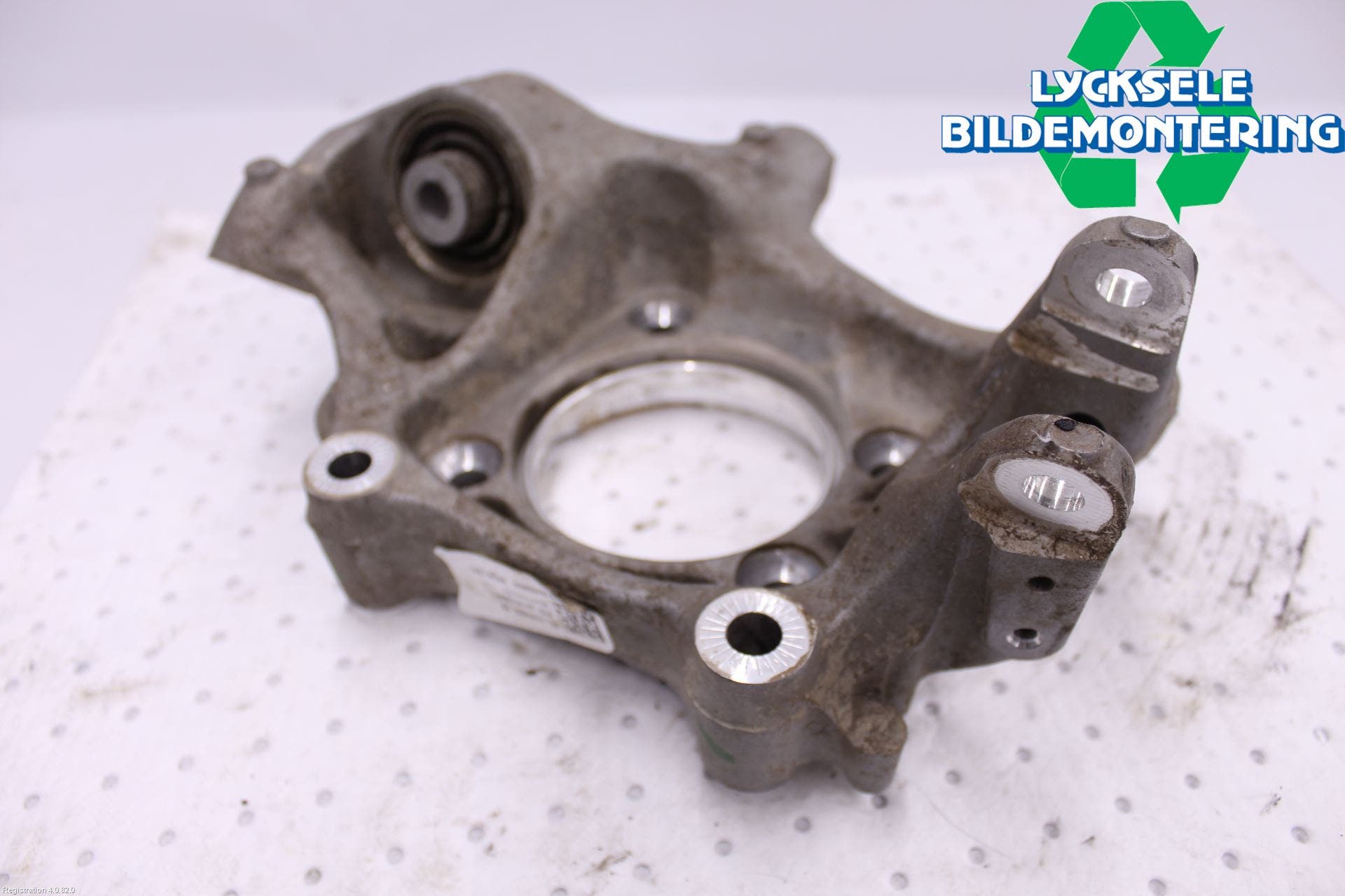 Audi Q5/SQ5 17- Hjullagerhus Bak Vä