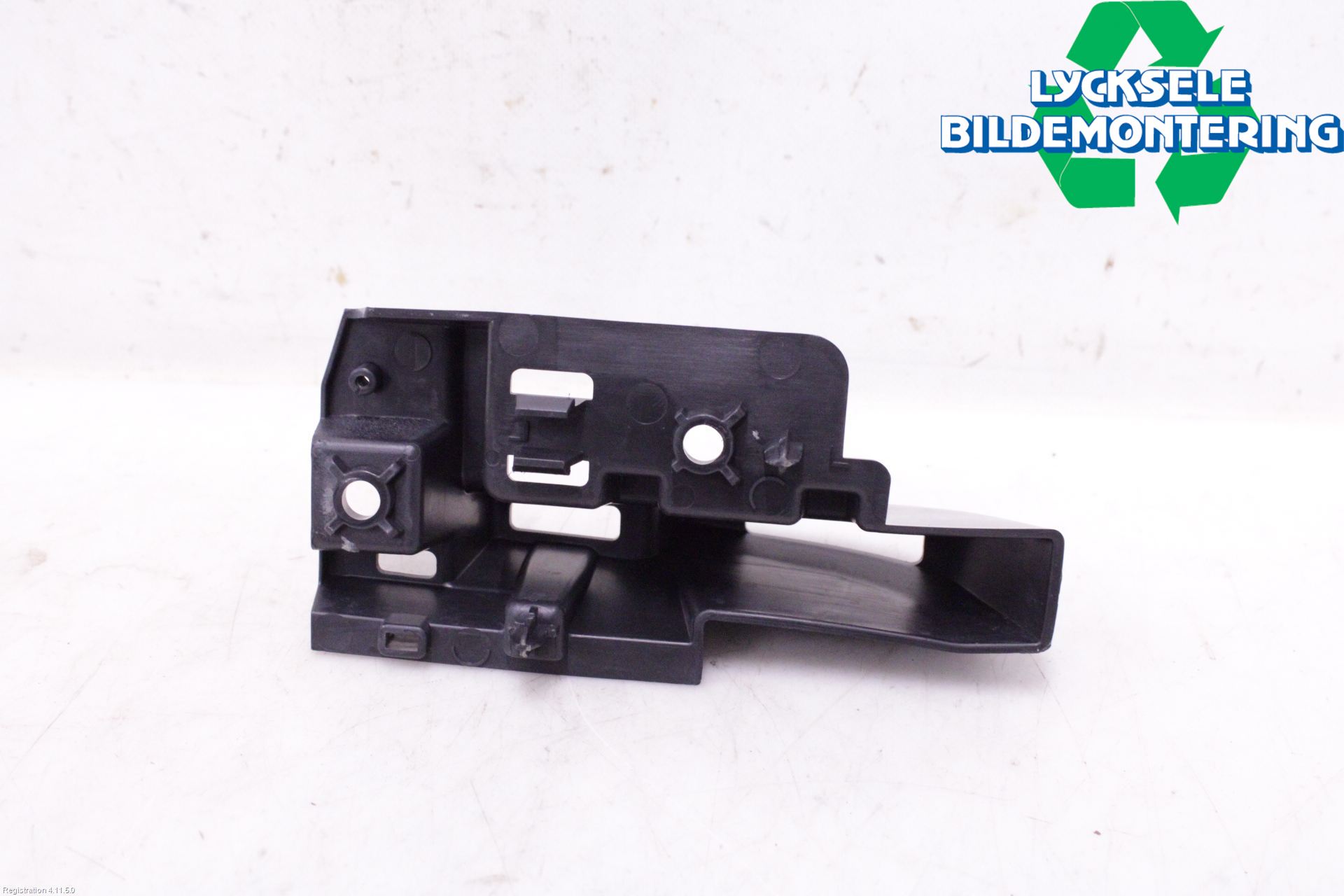 Peugeot PARTNER/E-PARTNER 19- Stötfångarfäste Bak Hö