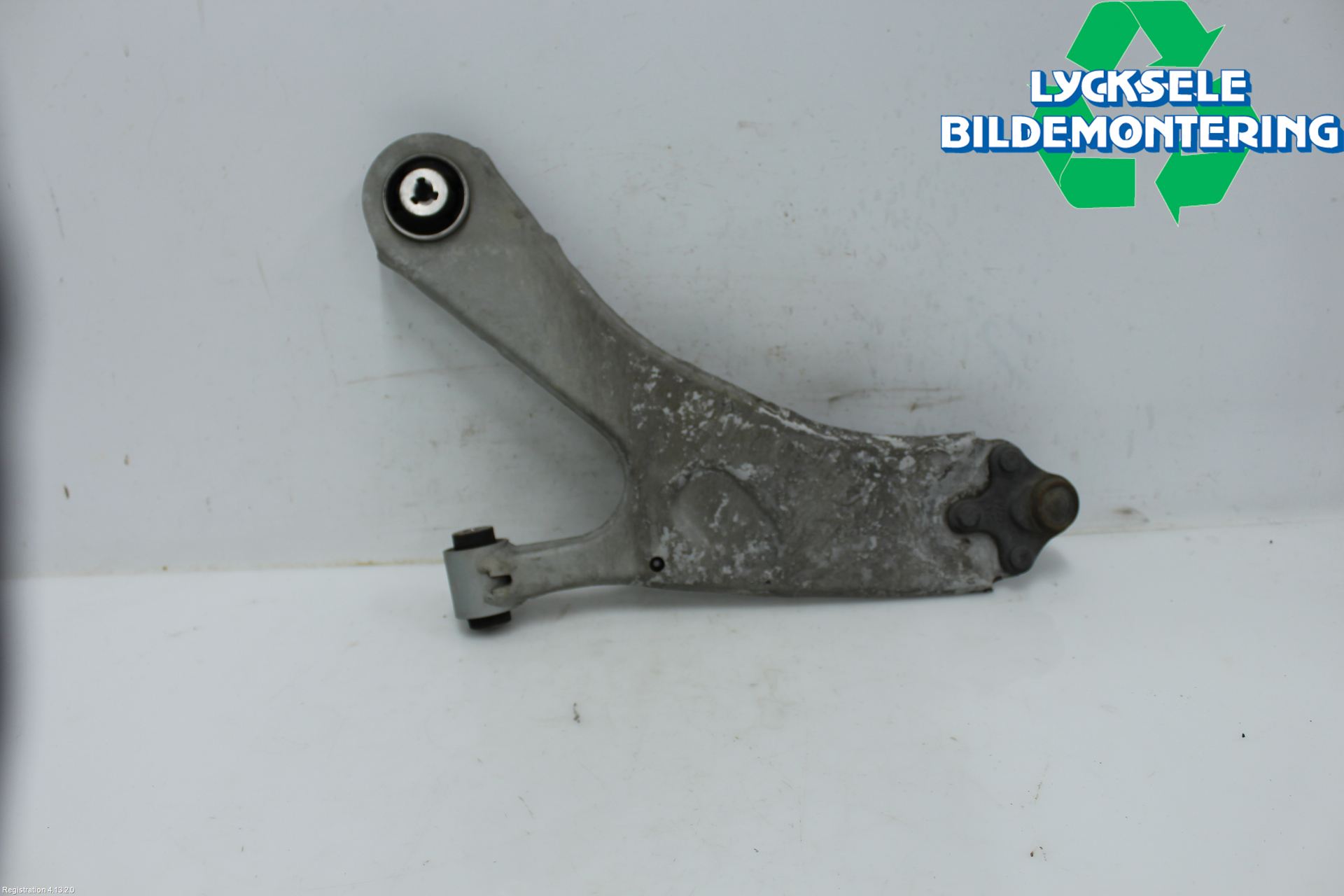 Peugeot 2008/E-2008 20- Bärarm Fram Undre Hö