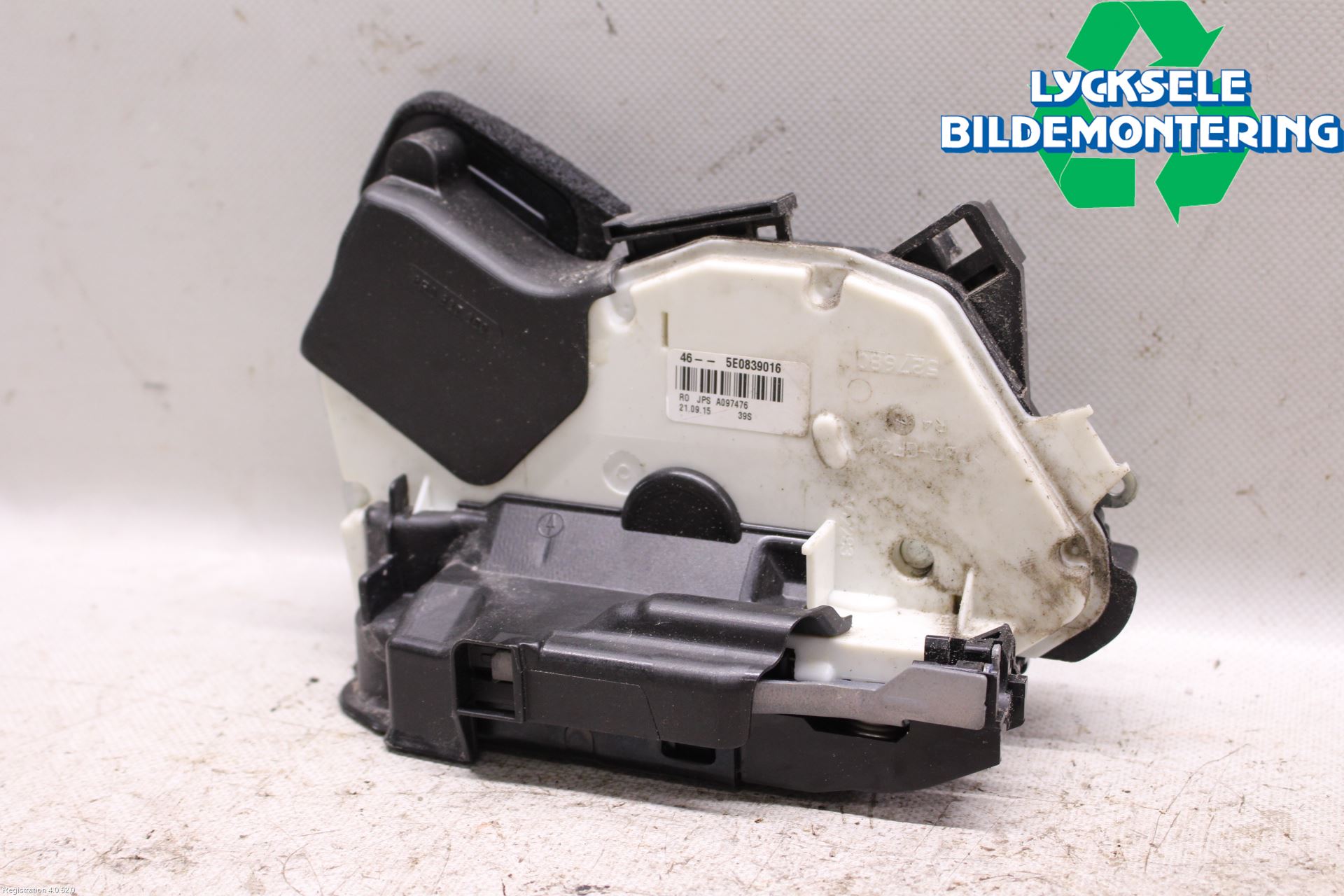 Volkswagen VW PASSAT 15-19 Låskista-Dörrlås