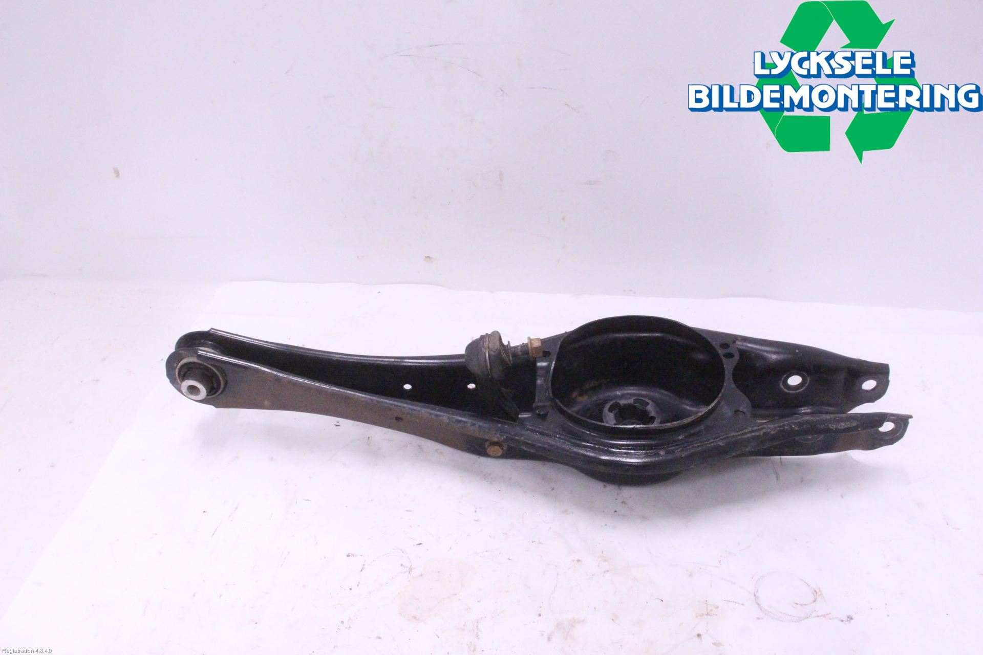 Volkswagen VW TIGUAN 16-24 Bärarm Bak Vänster
