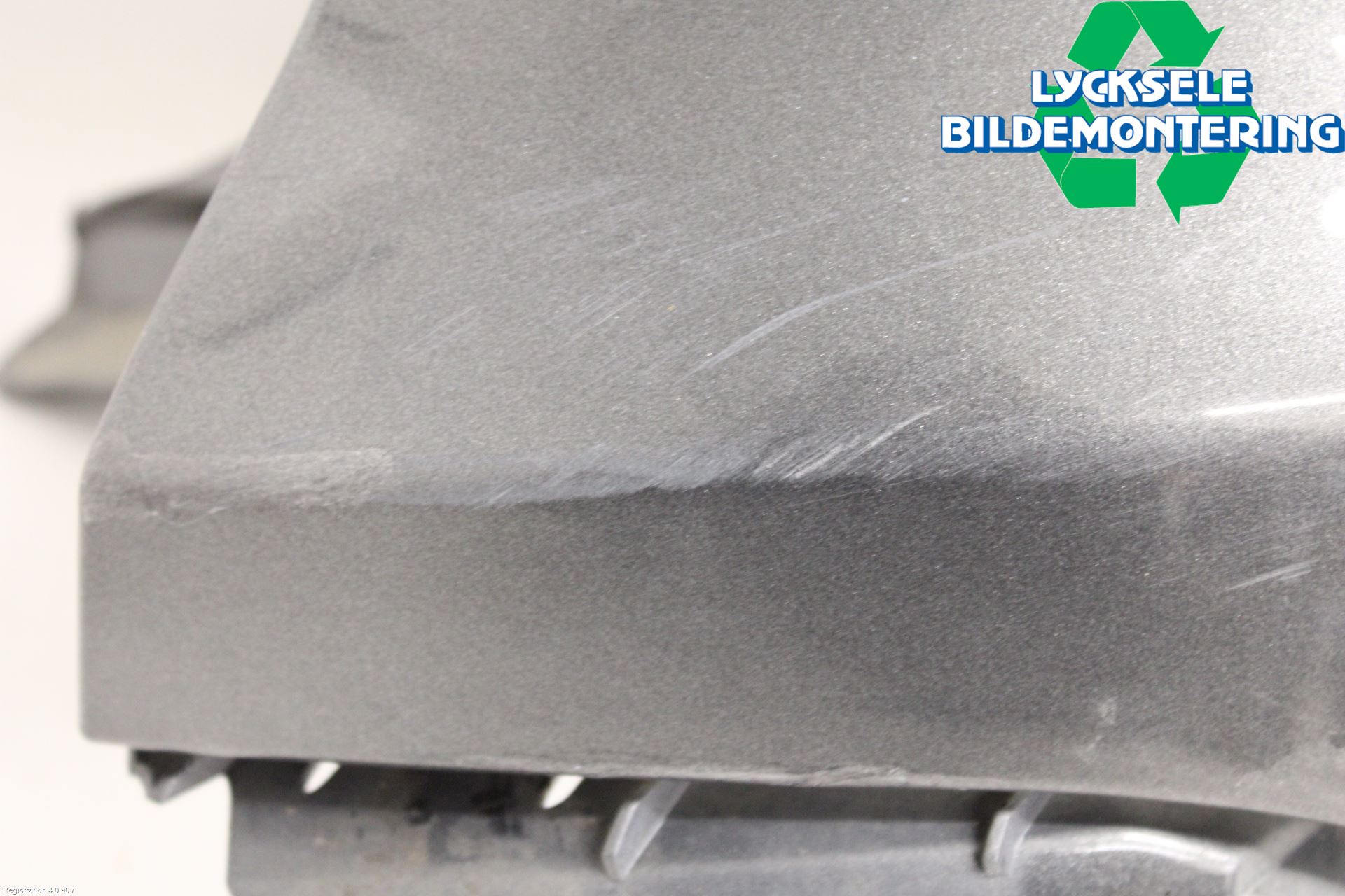 Ford FOCUS 15-18 Stötfångardel Bak Hö