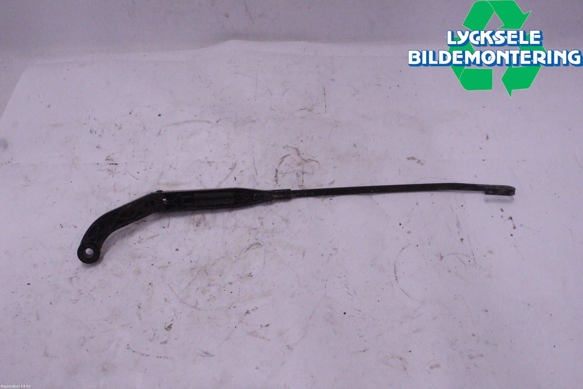 Audi V8       89- Torkararm Armar Vindruta