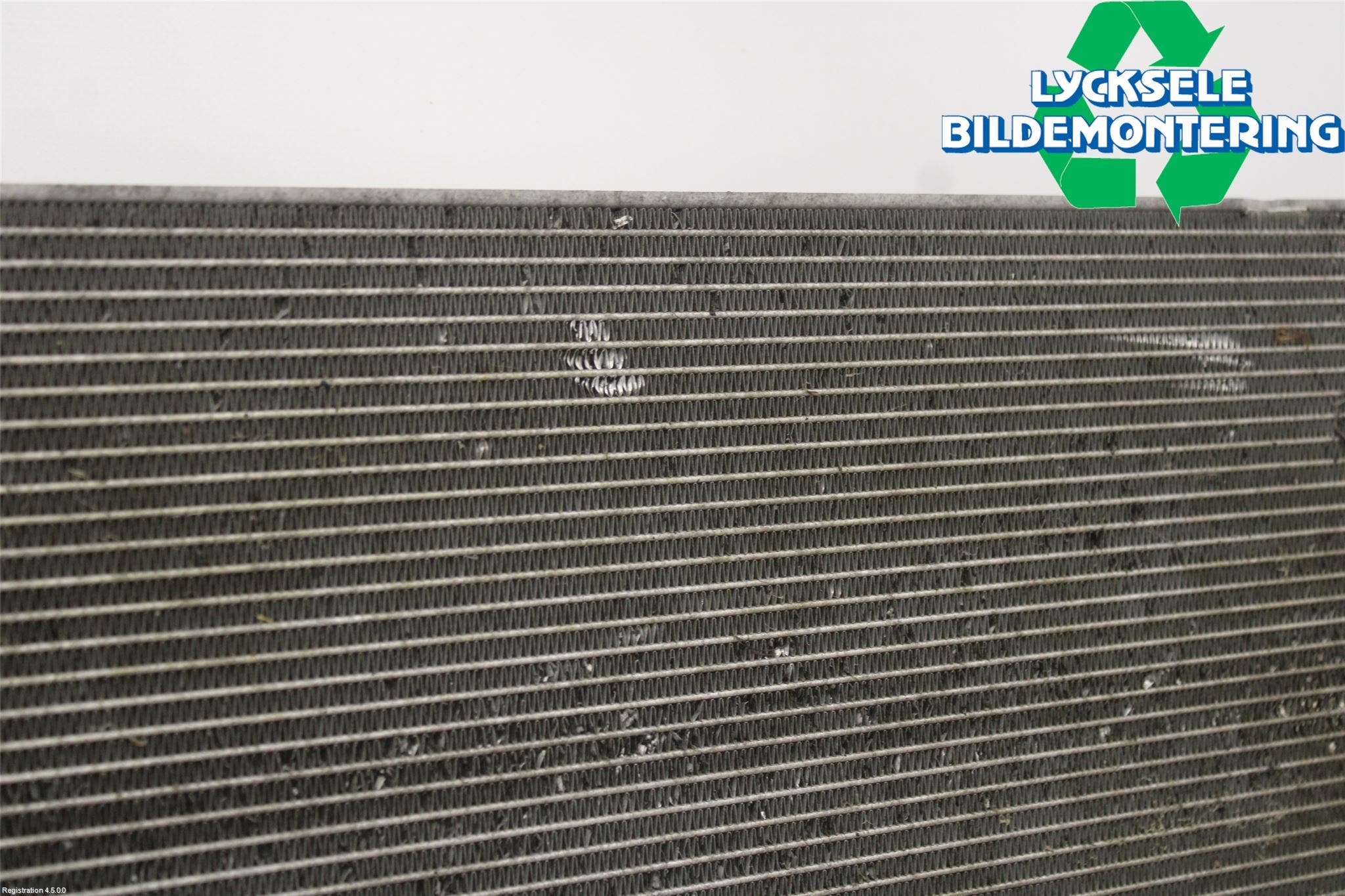 Audi A4/S4 B9 16-19 Kylare Aut