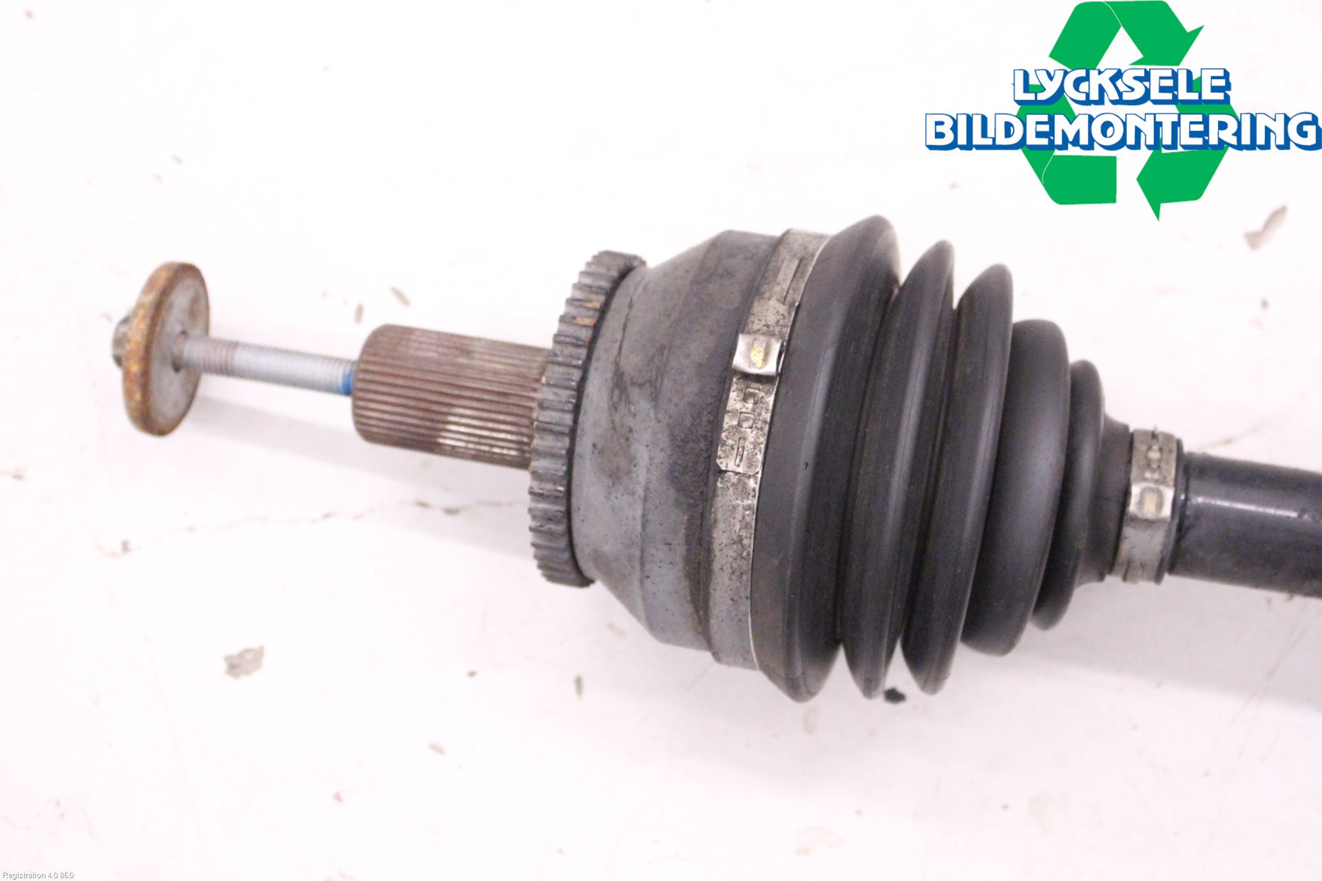 Volvo XC90 07-14 Drivaxel Fram Höger