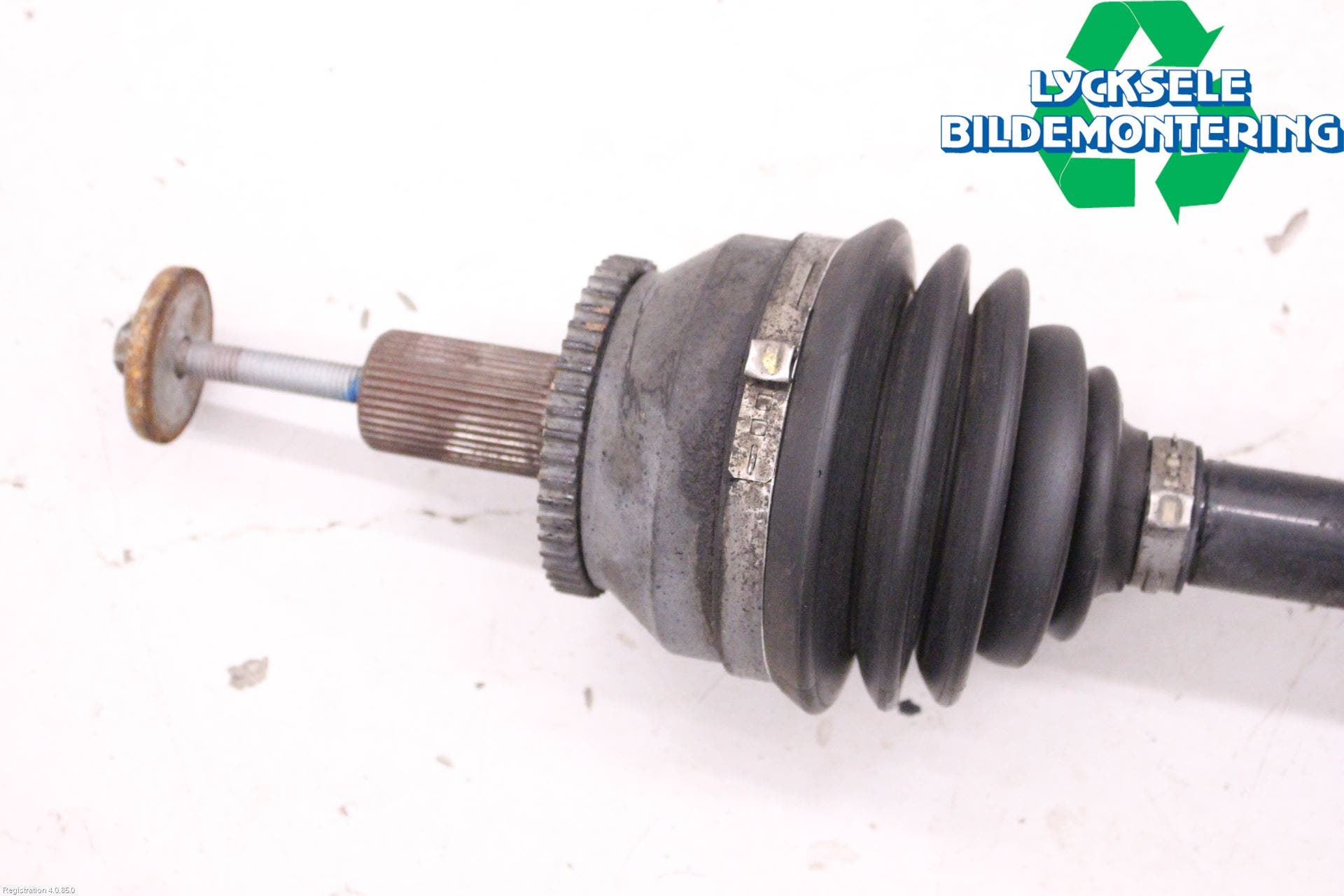 Volvo XC90 07-14 Drivaxel Fram Höger