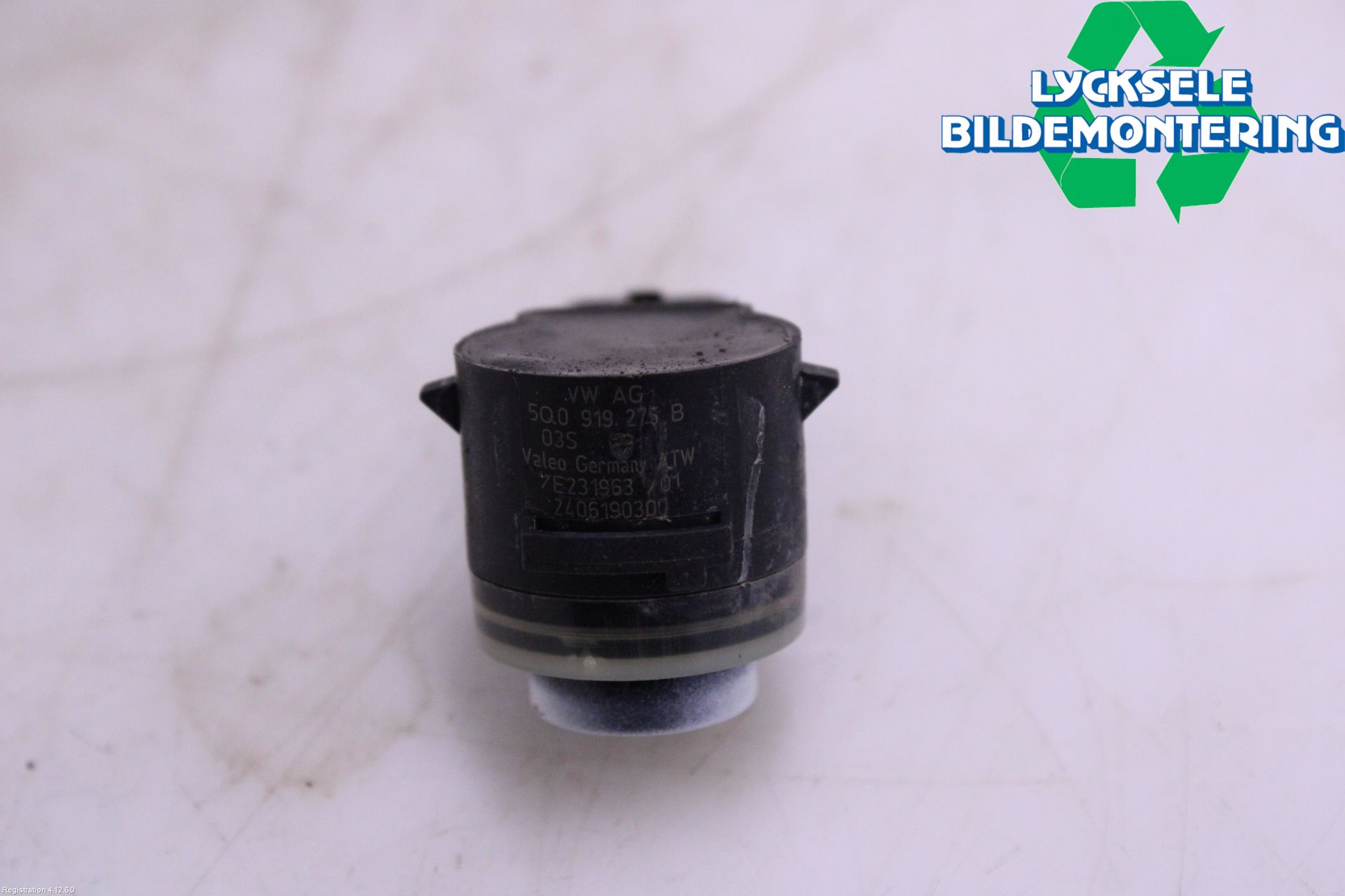 Audi A4/S4 B9 20- Parkeringshjälp Backsensor