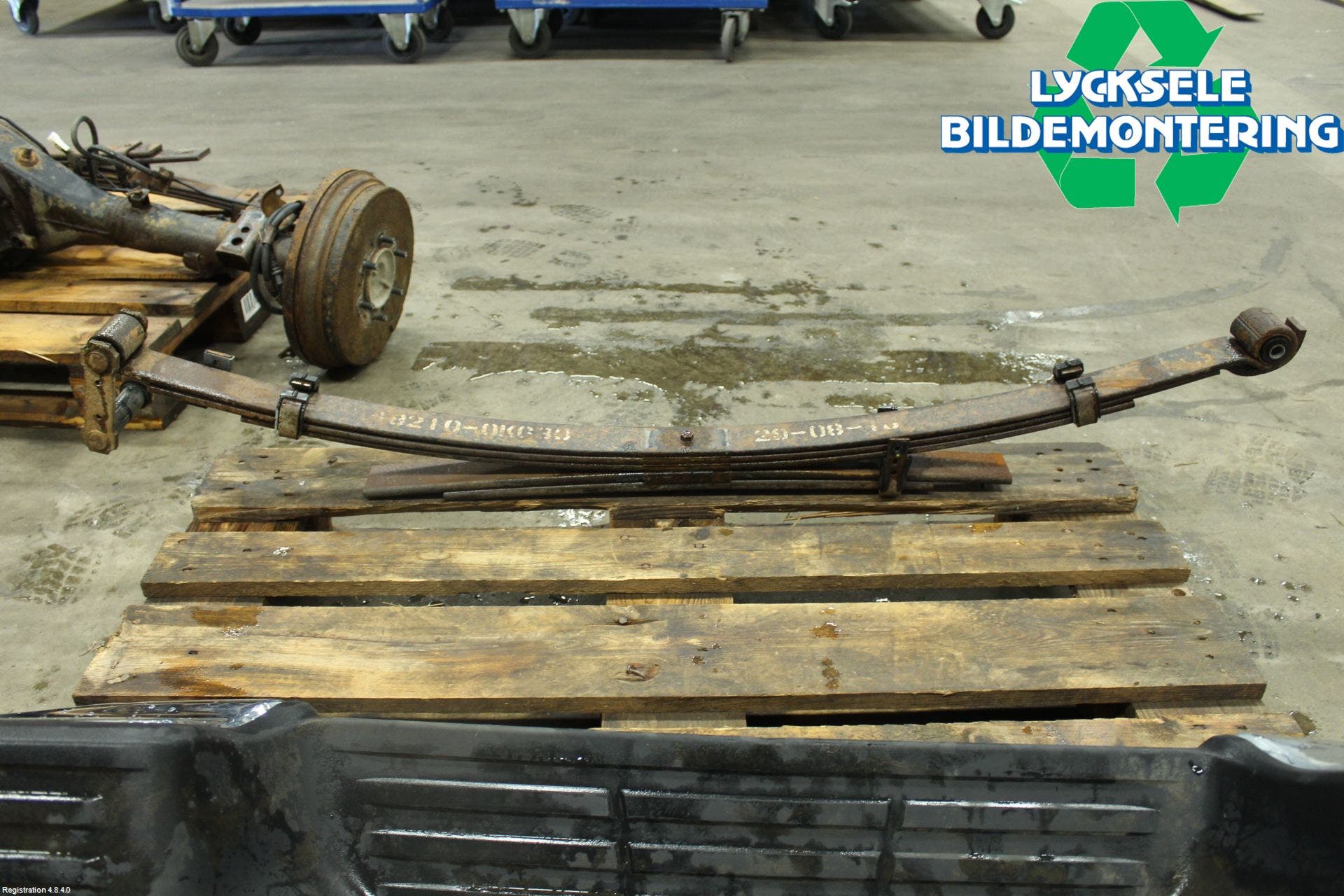 Toyota HILUX 16- Fjäder Bak Blad