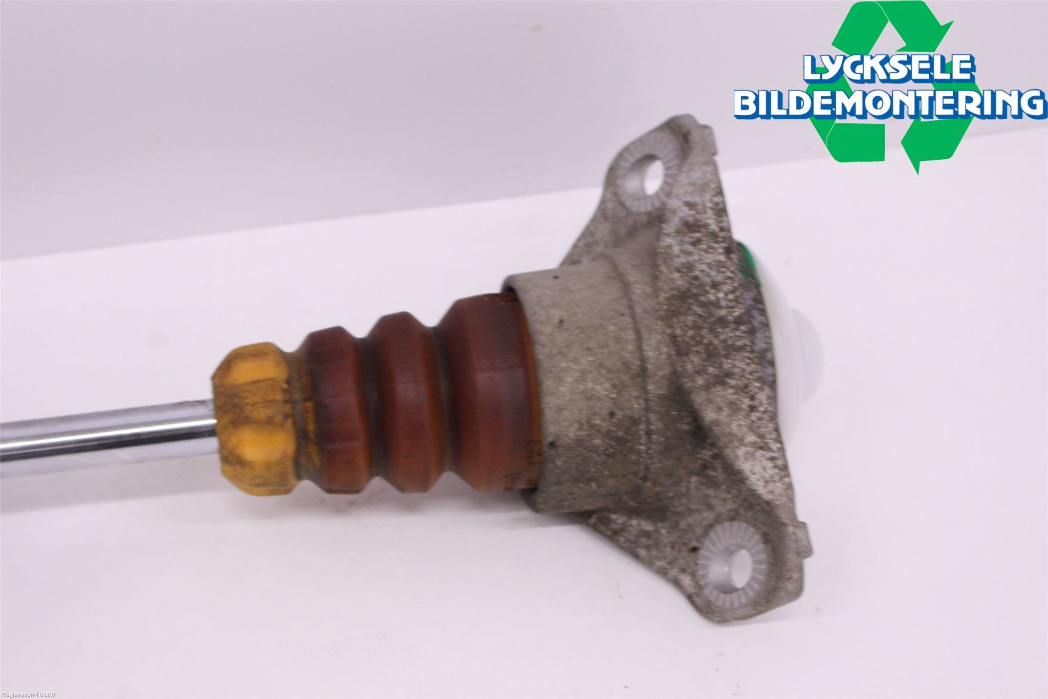 Audi A4 ALLROAD 17- Stötdämpare Bak