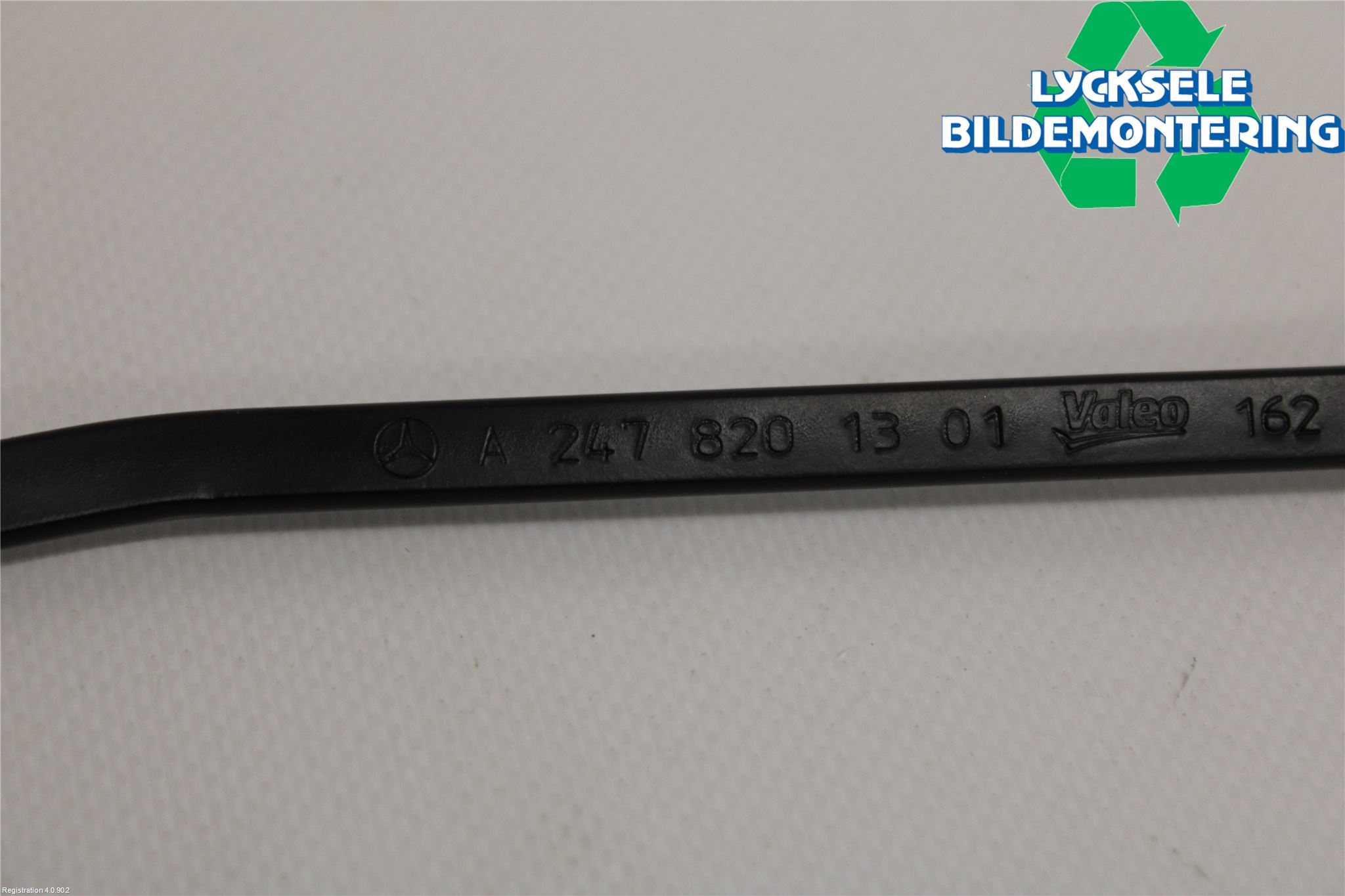 Mercedes-Benz MB EQB (X243) 22- Torkararm Armar Vindruta