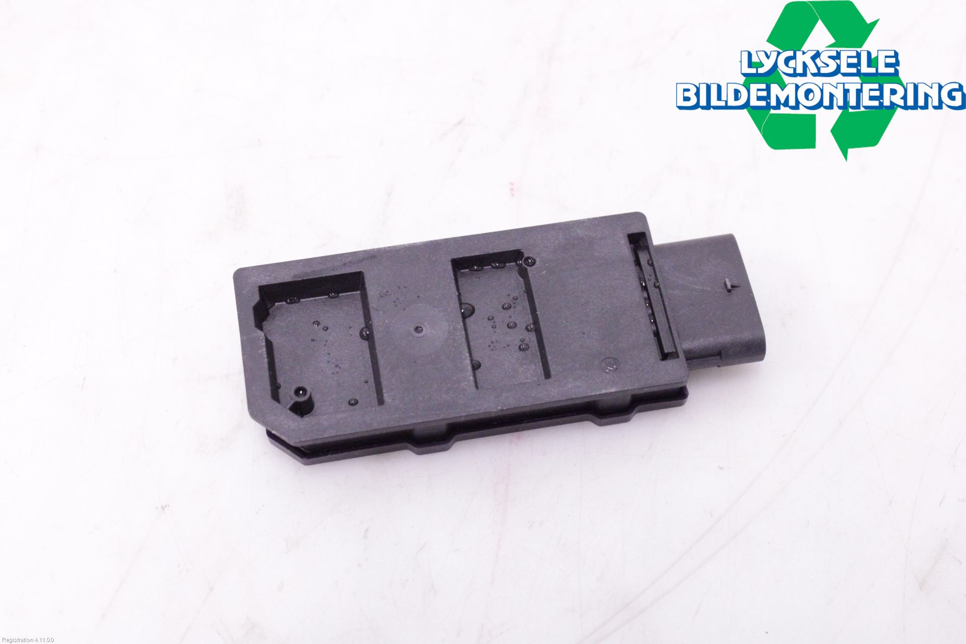 Audi Q4 E-TRON FZ 22- Antenn