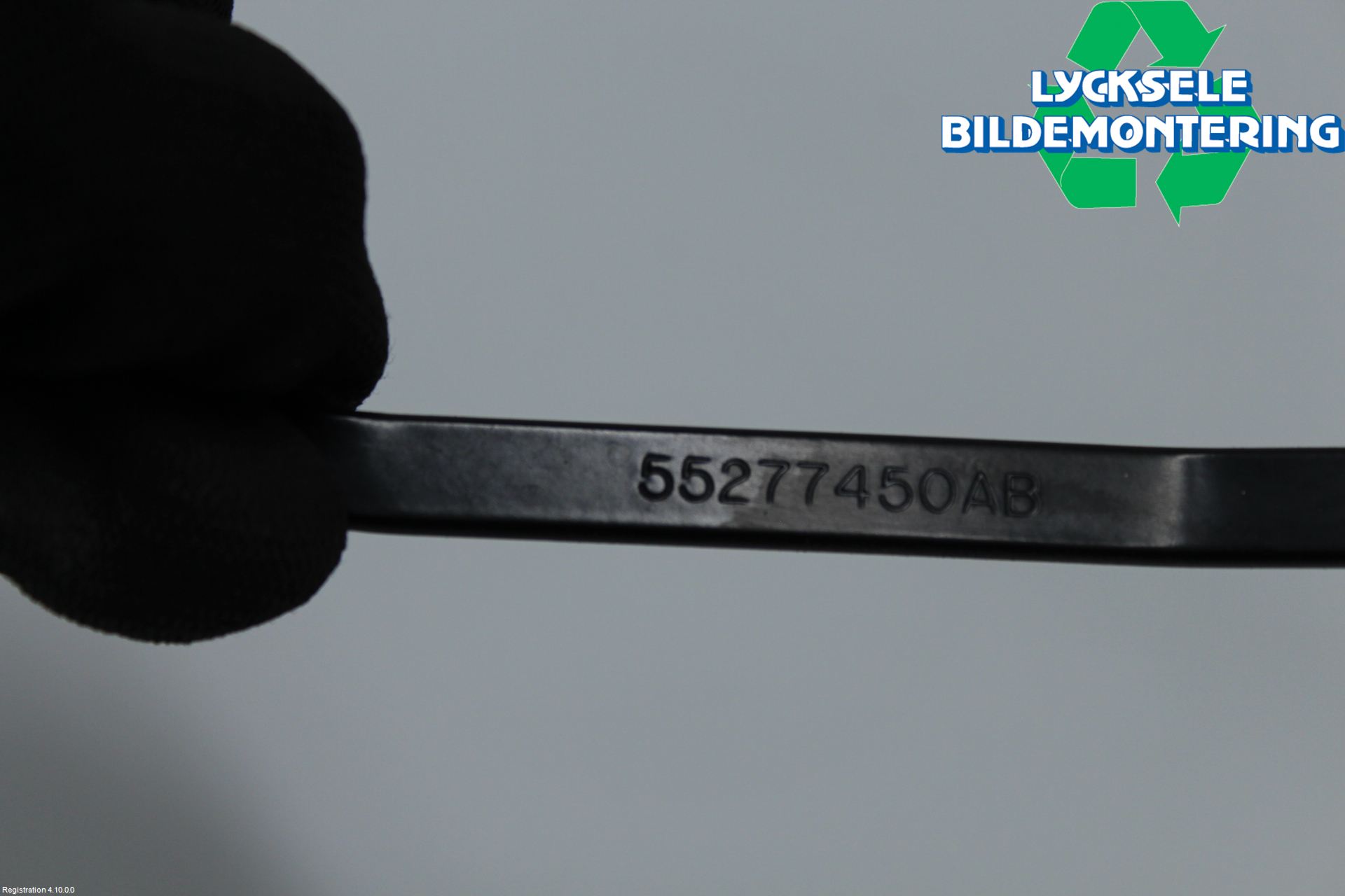 Dodge PICK UP RAM 81- Torkararm Armar Vindruta