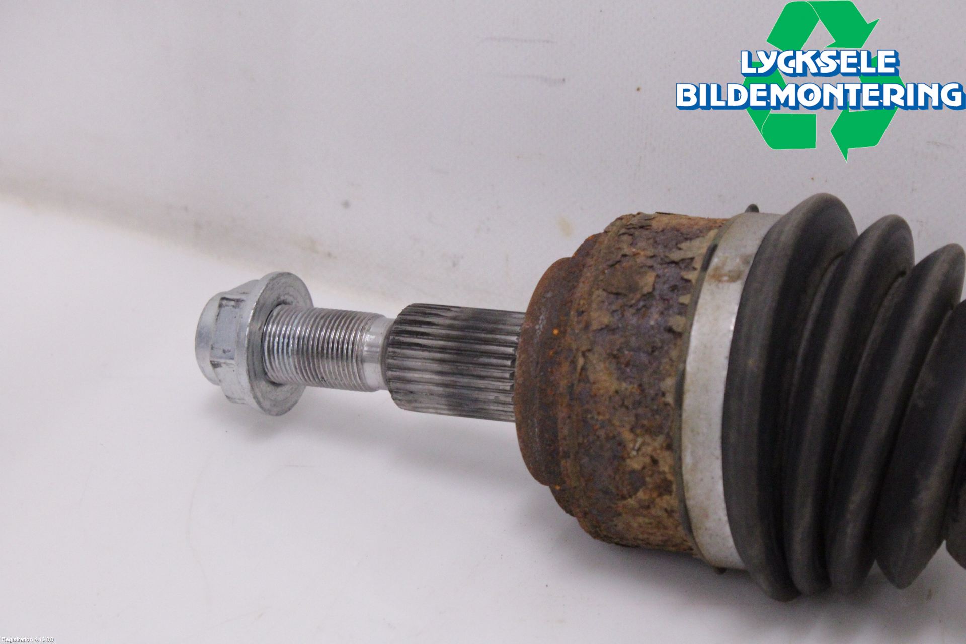 Ford KUGA/KUGA PHEZ/FHEV 20- Drivaxel Fram Höger