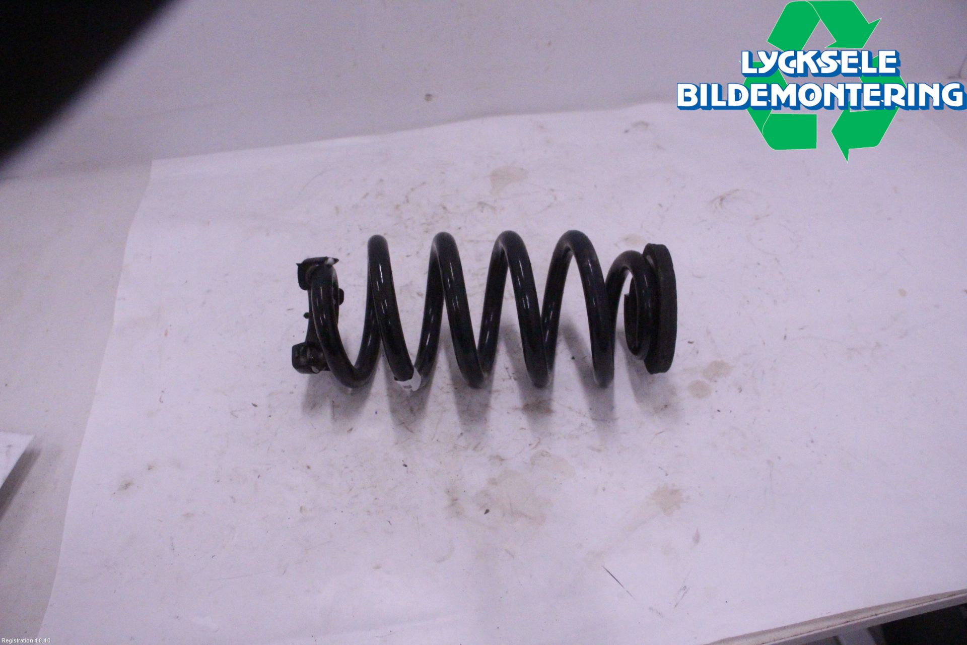 Volkswagen VW ID.4 21- Fjäder Bak