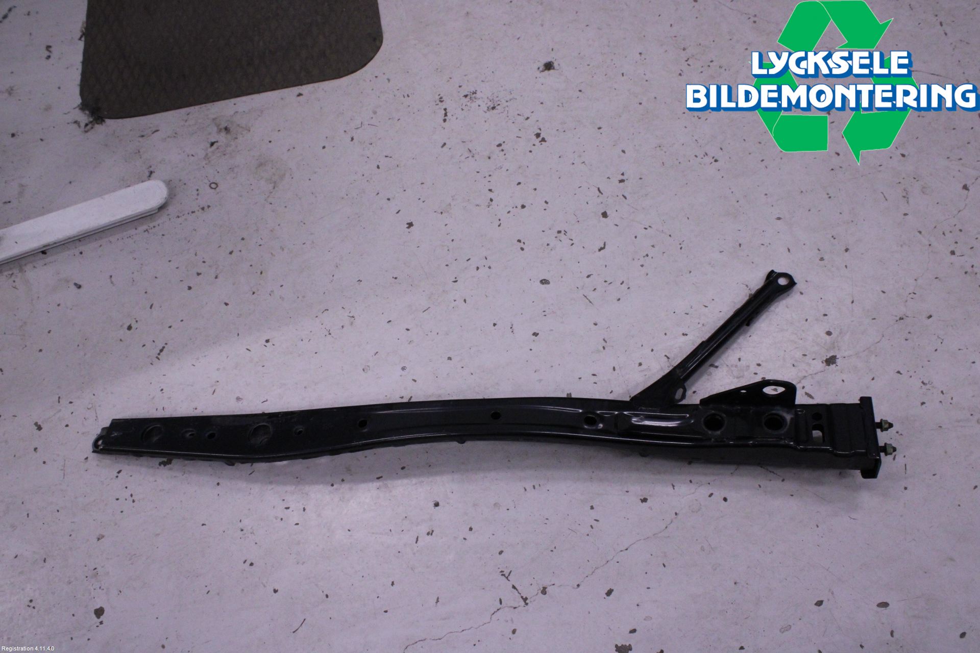 Subaru OUTBACK 21- Framvagnsbalk