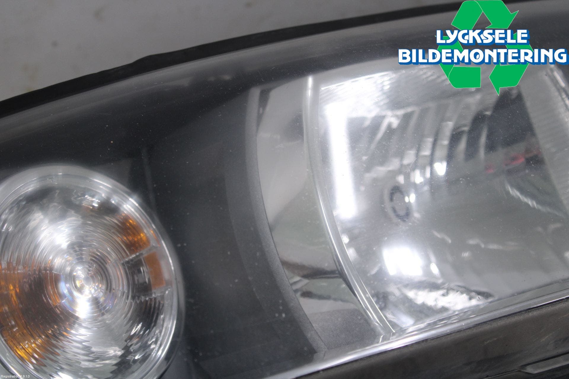 Volvo V70 05-08 Strålkastare Höger