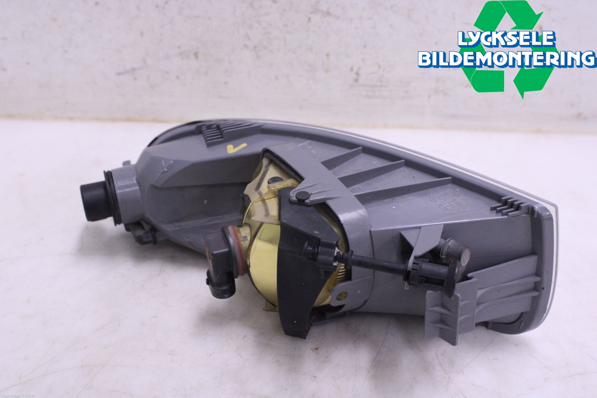 Skoda SUPERB 09-15 Dimljus-Varselljus Fram