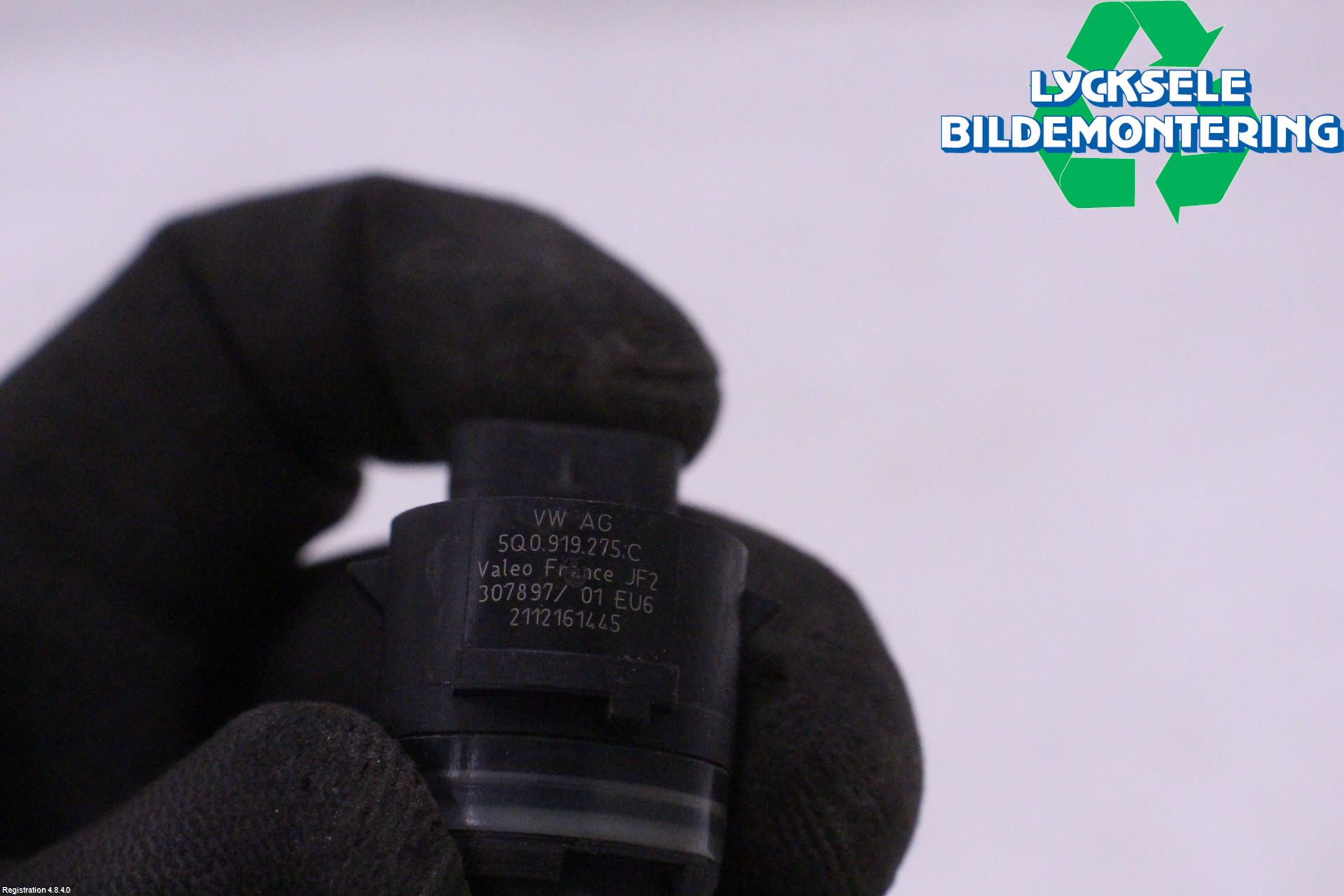 Skoda SUPERB 16-24 Parkeringshjälp Backsensor