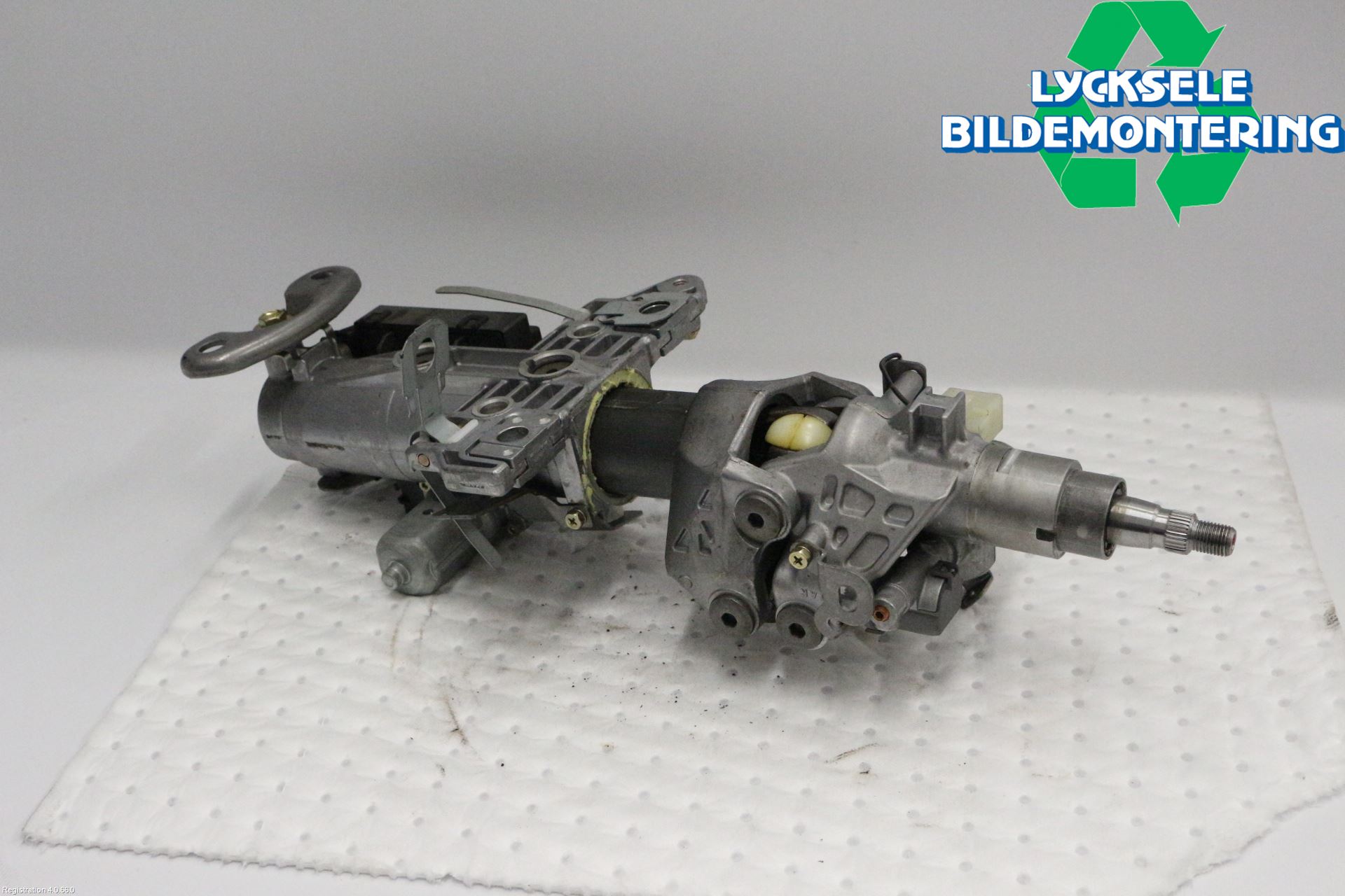 Lexus RX XU30 03-09 Rattaxelagg Justerbart