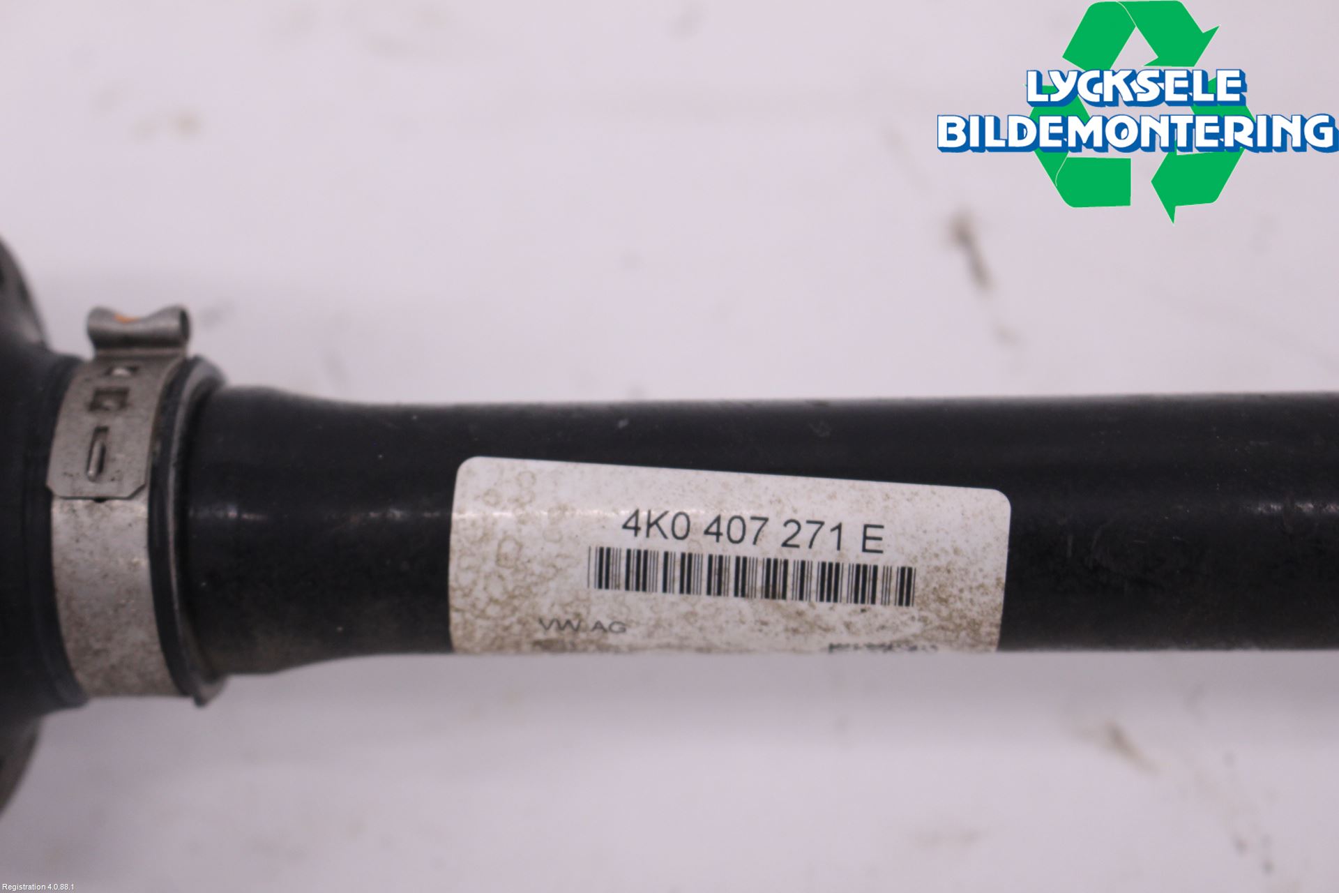 Audi A6 F2/C8 19- Drivaxel Fram Vänster