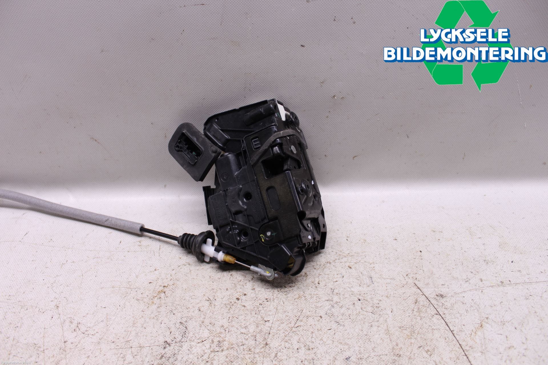 Skoda SUPERB 16-24 Låskista-Dörrlås