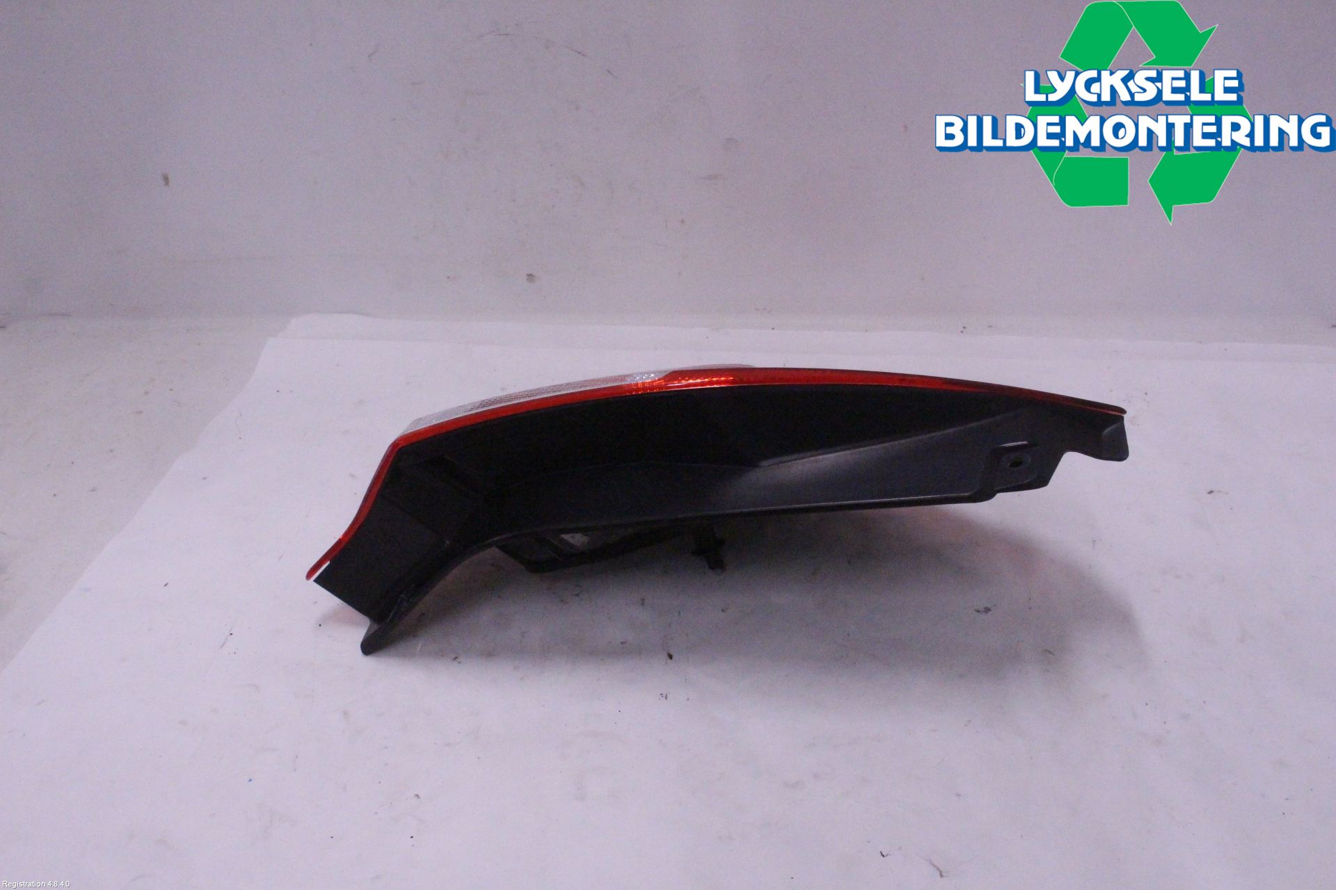 Ford FIESTA 13-17 Bakljus Vänster