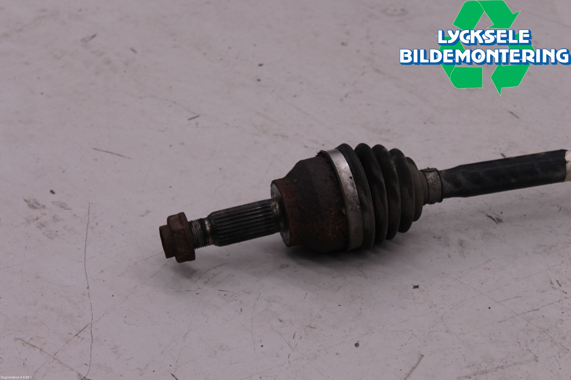 Mini COUPE R56 05-14 Drivaxel Bak Vänster