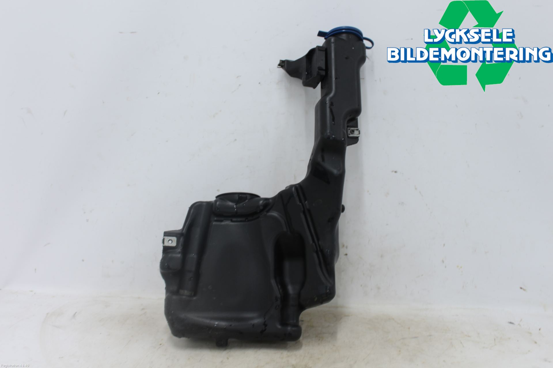 Mercedes-Benz MB E-KLASS (W212) 09-16 Spolartank Vindruta